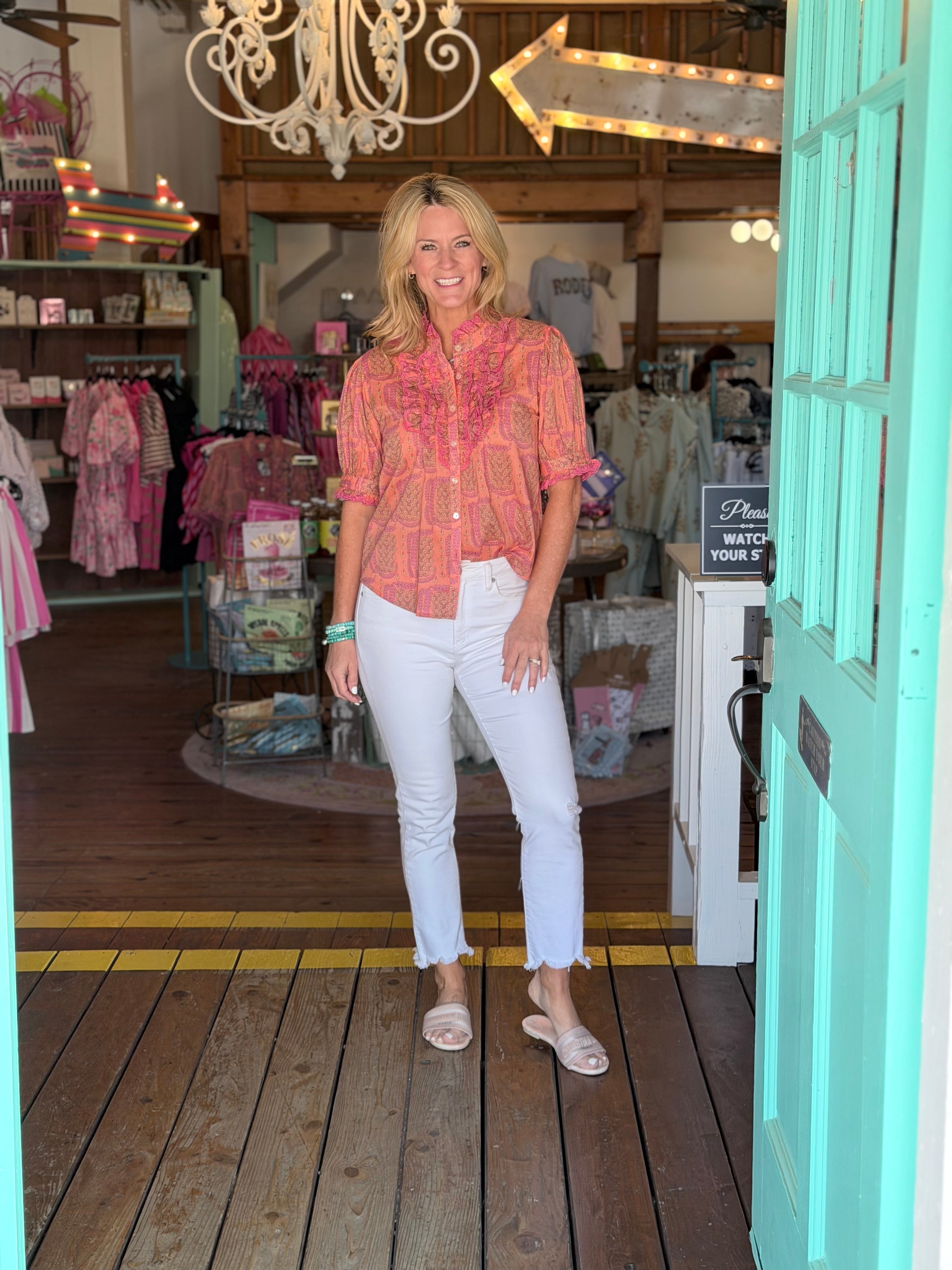 EYELET RUFFLED TOP