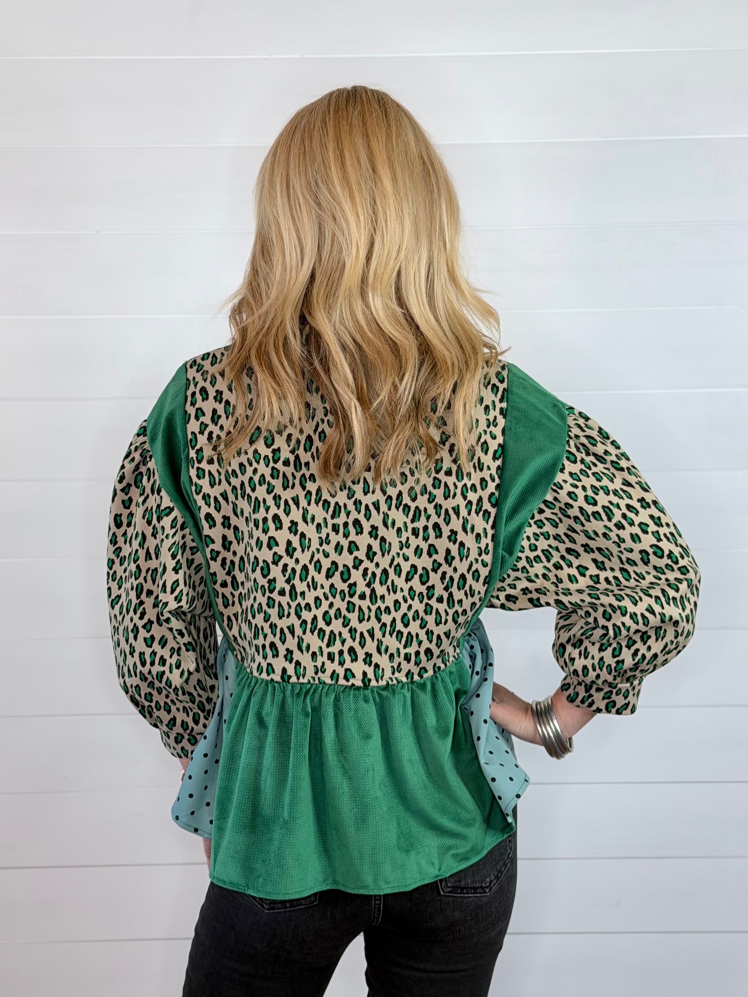 BAILEY BUTTON SNAP TOP