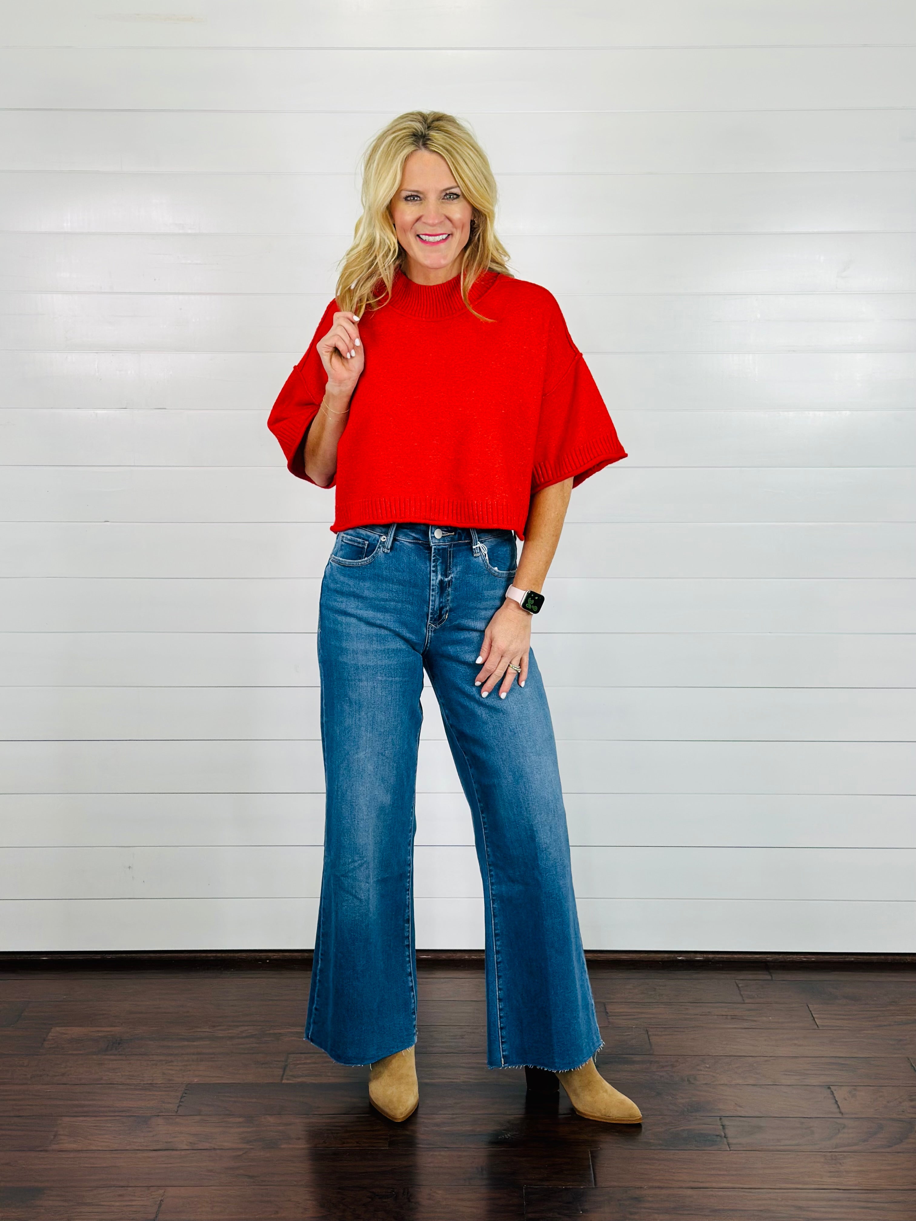 QUINN CROPPED SWEATER-RED