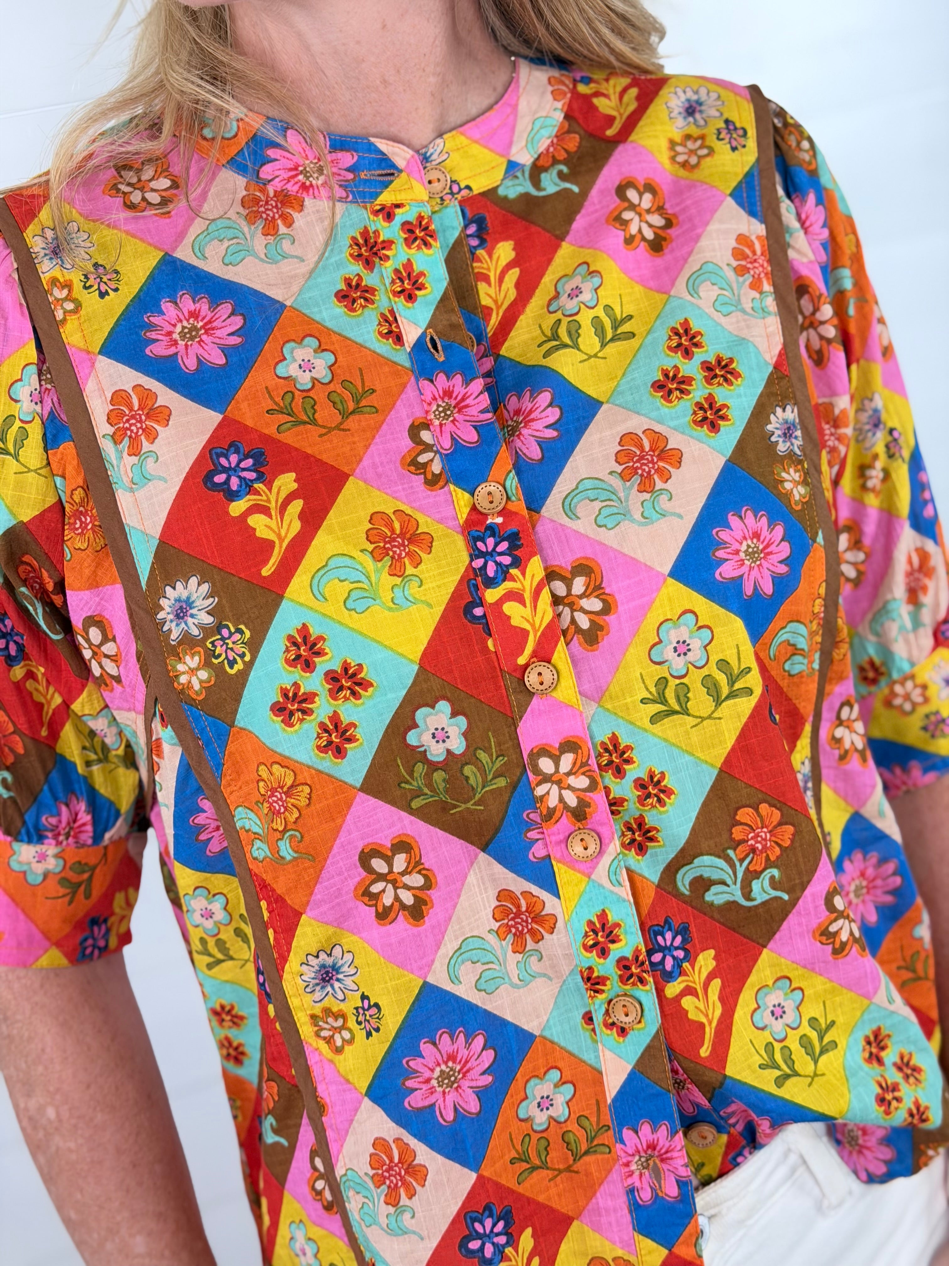 BLOCK PATCH FLORAL TOP