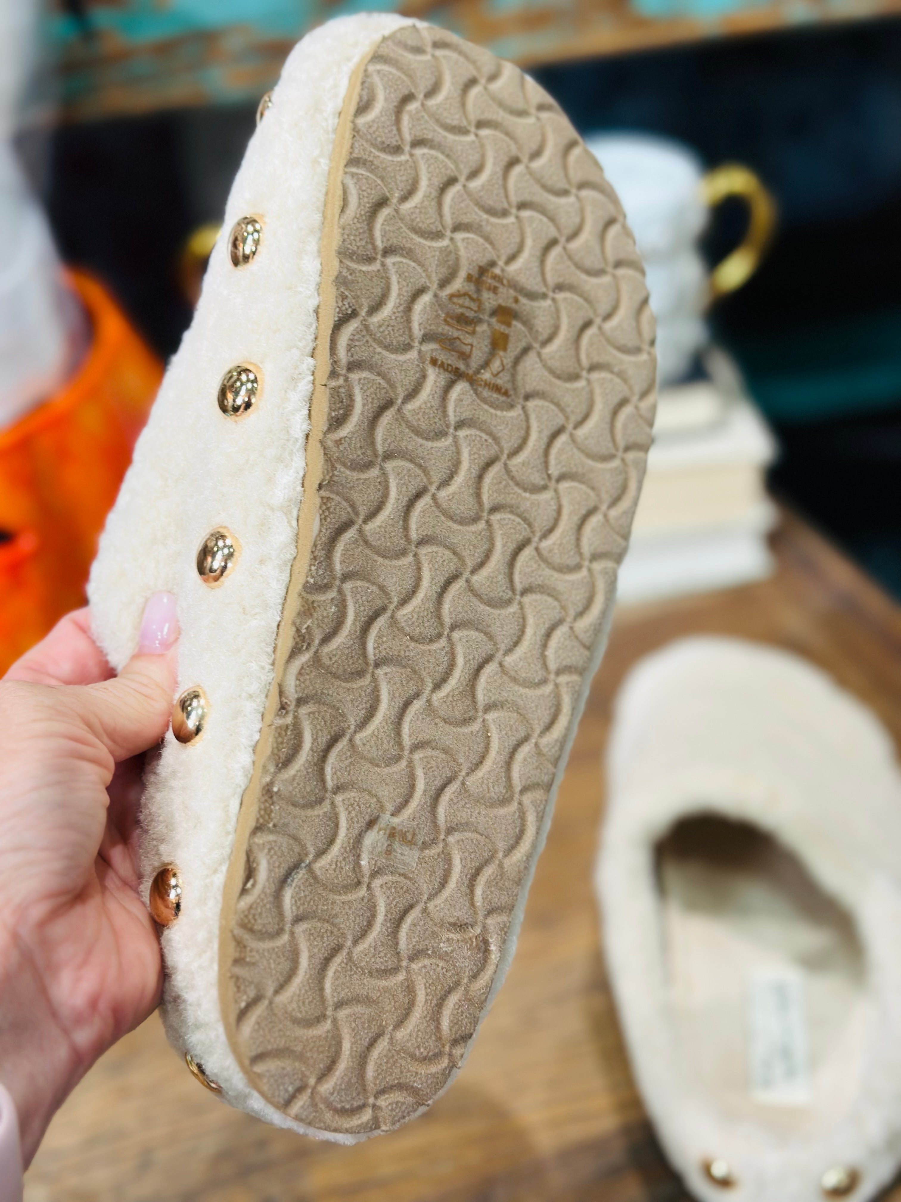 THRILL FLUFFY MULE-BEIGE