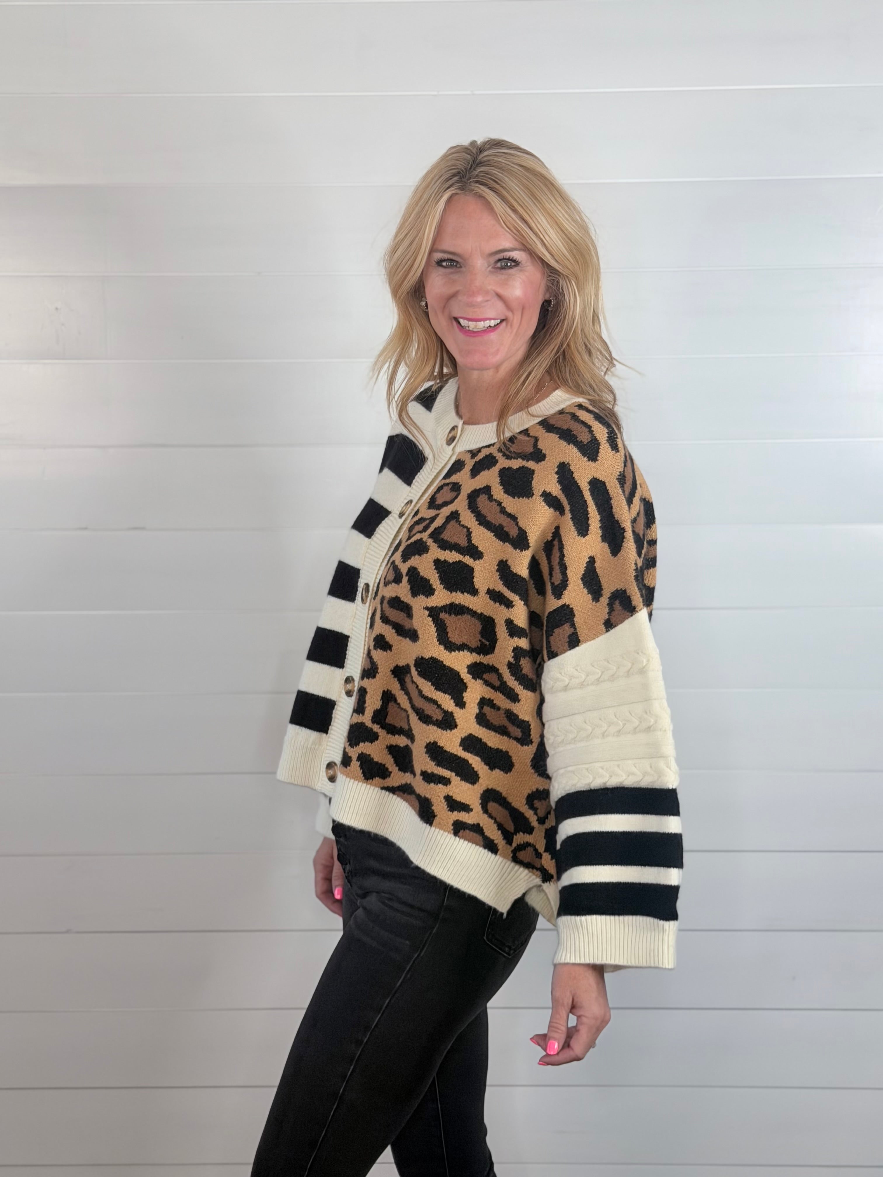 MIXED PRINT SWEATER