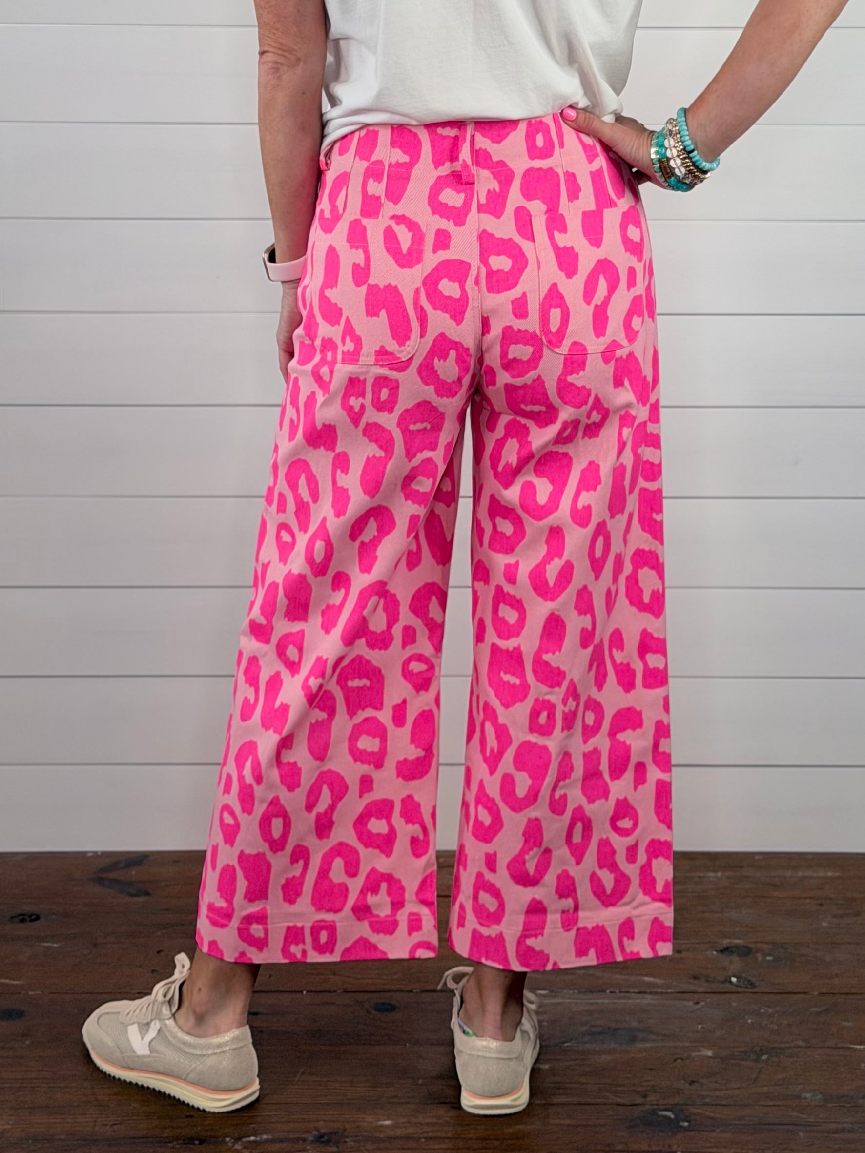 WILD ABOUT NEON CHEETAH PANTS-PINK