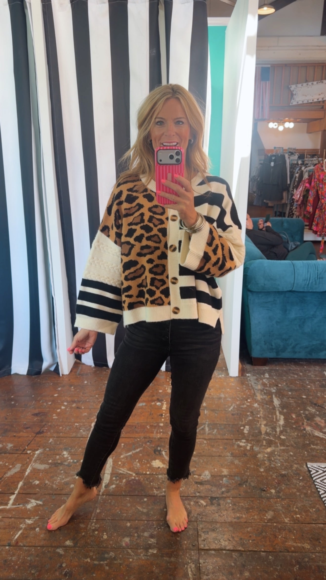 MIXED PRINT SWEATER