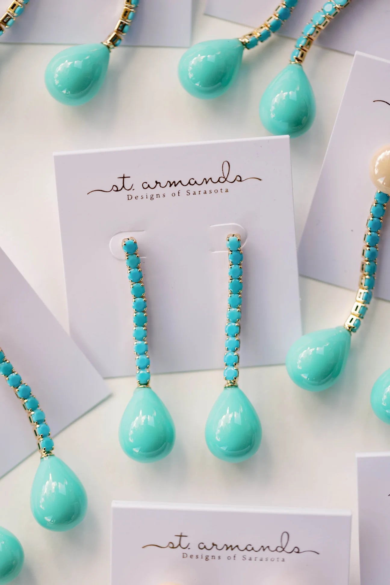 TURQUOISE SWINGY DROPS