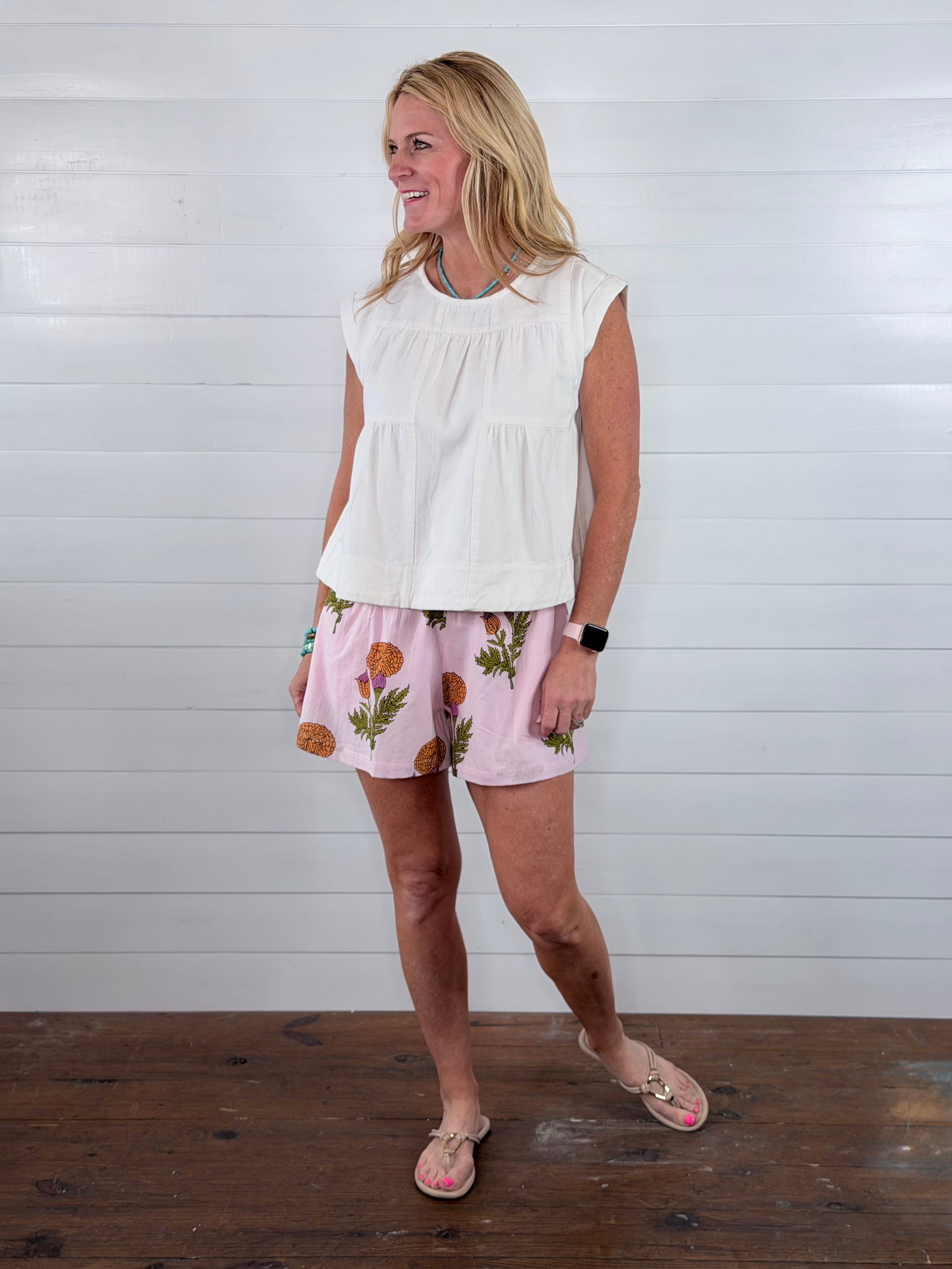 MUM FLORAL SHORT