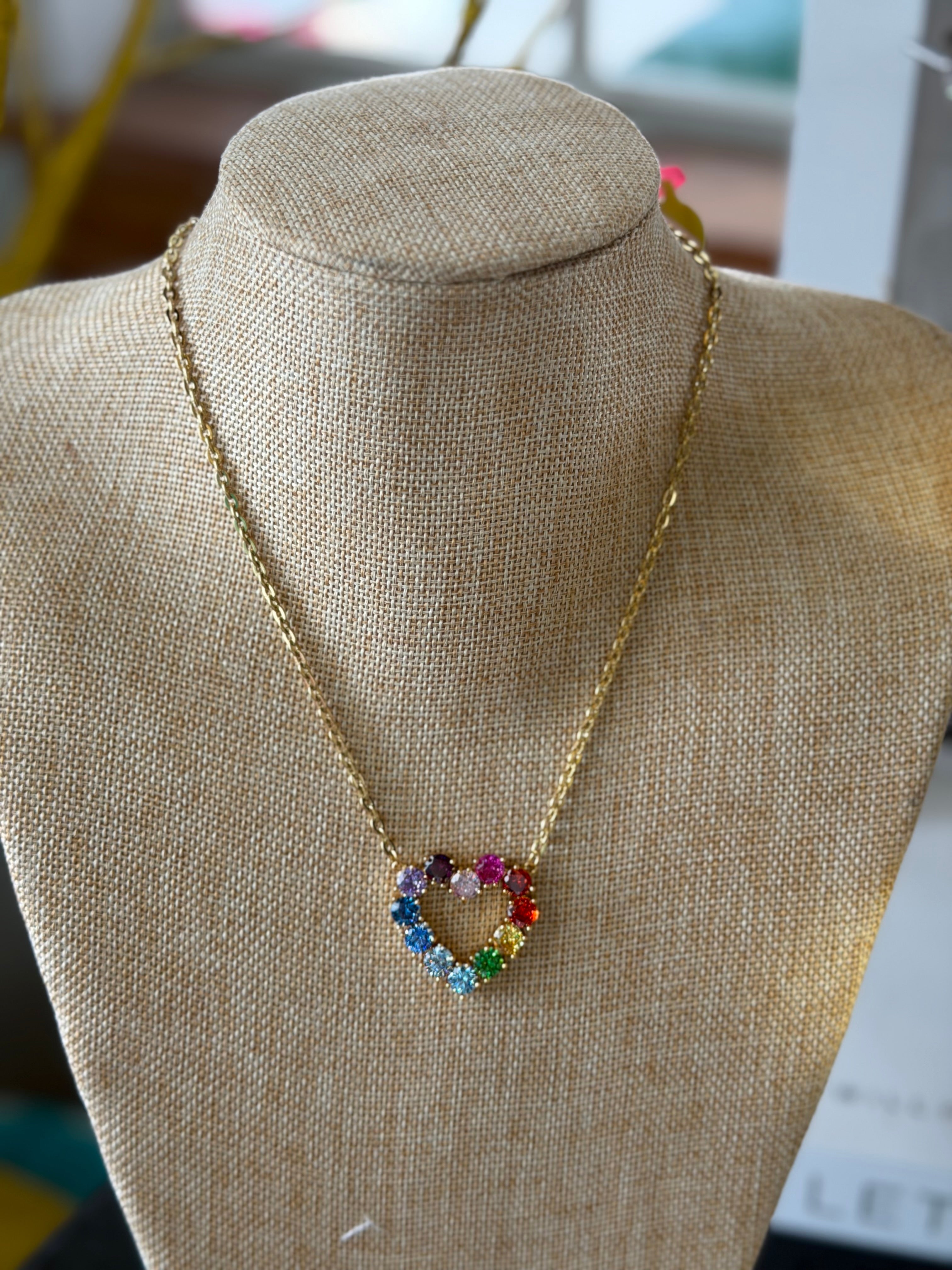 KATIE HEART NECKLACE