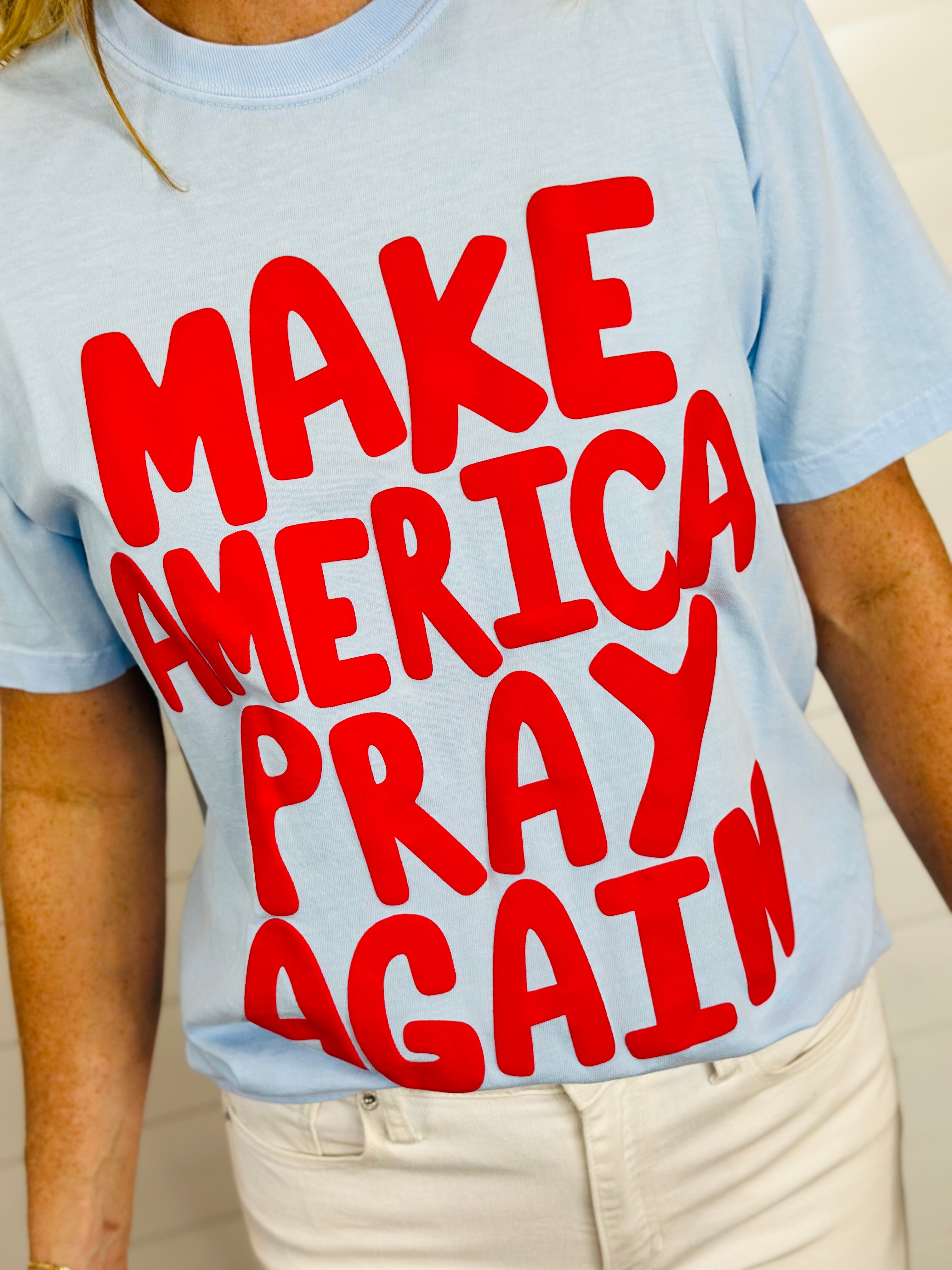 MAKE AMERICA PRAY PUFF TEE
