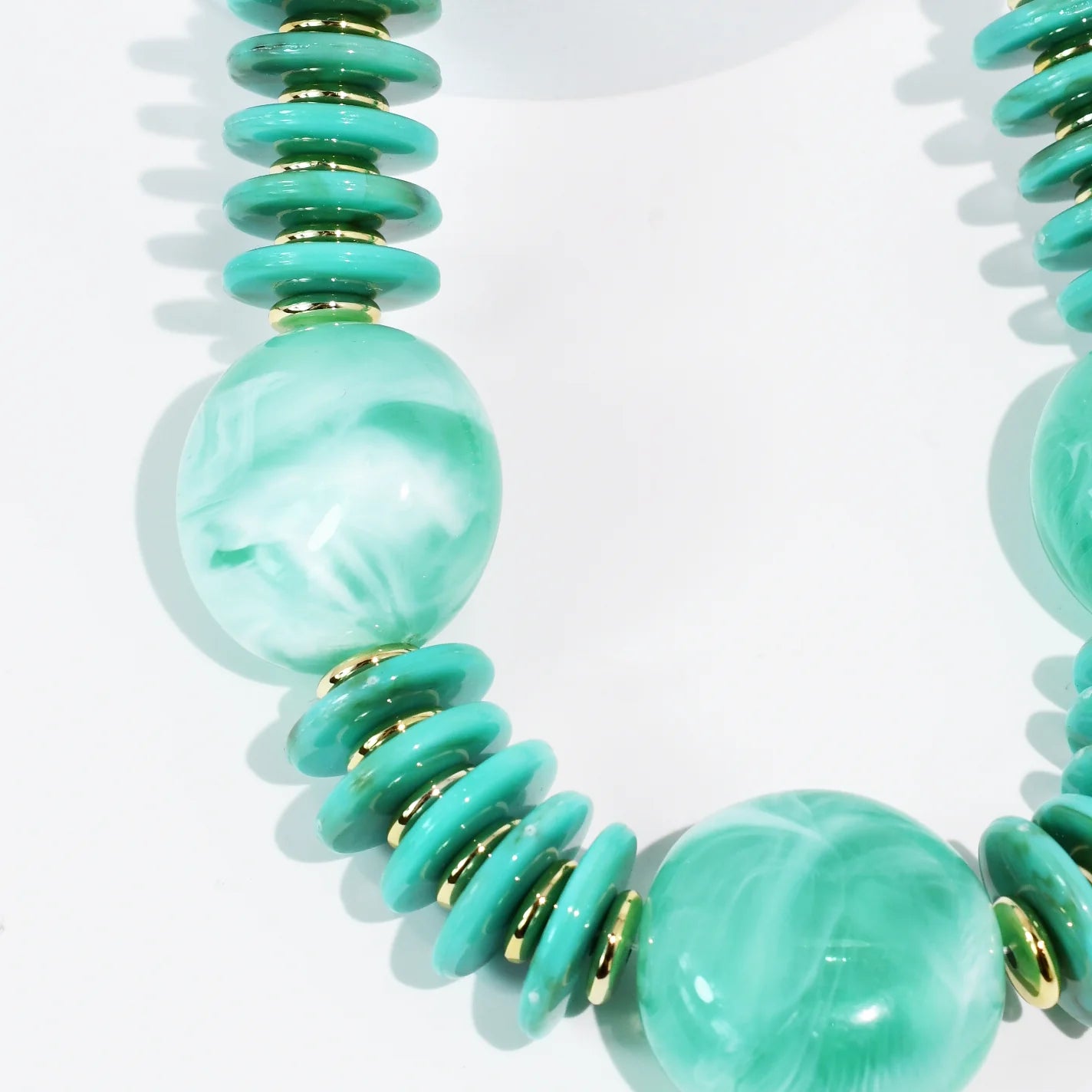 ROUND TOP NECKLACE