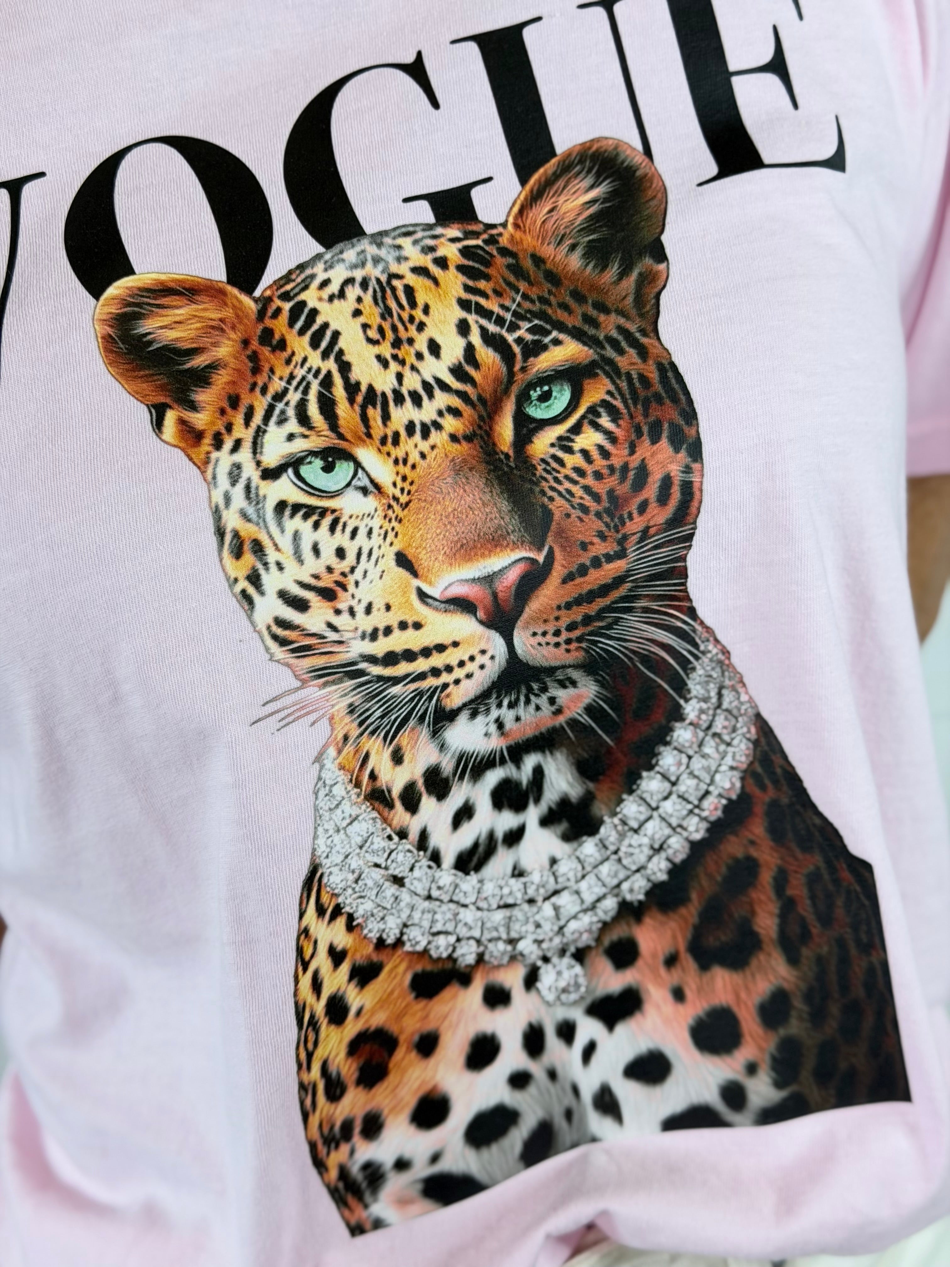 BOUGEE LEOPARD GRAPHIC TEE