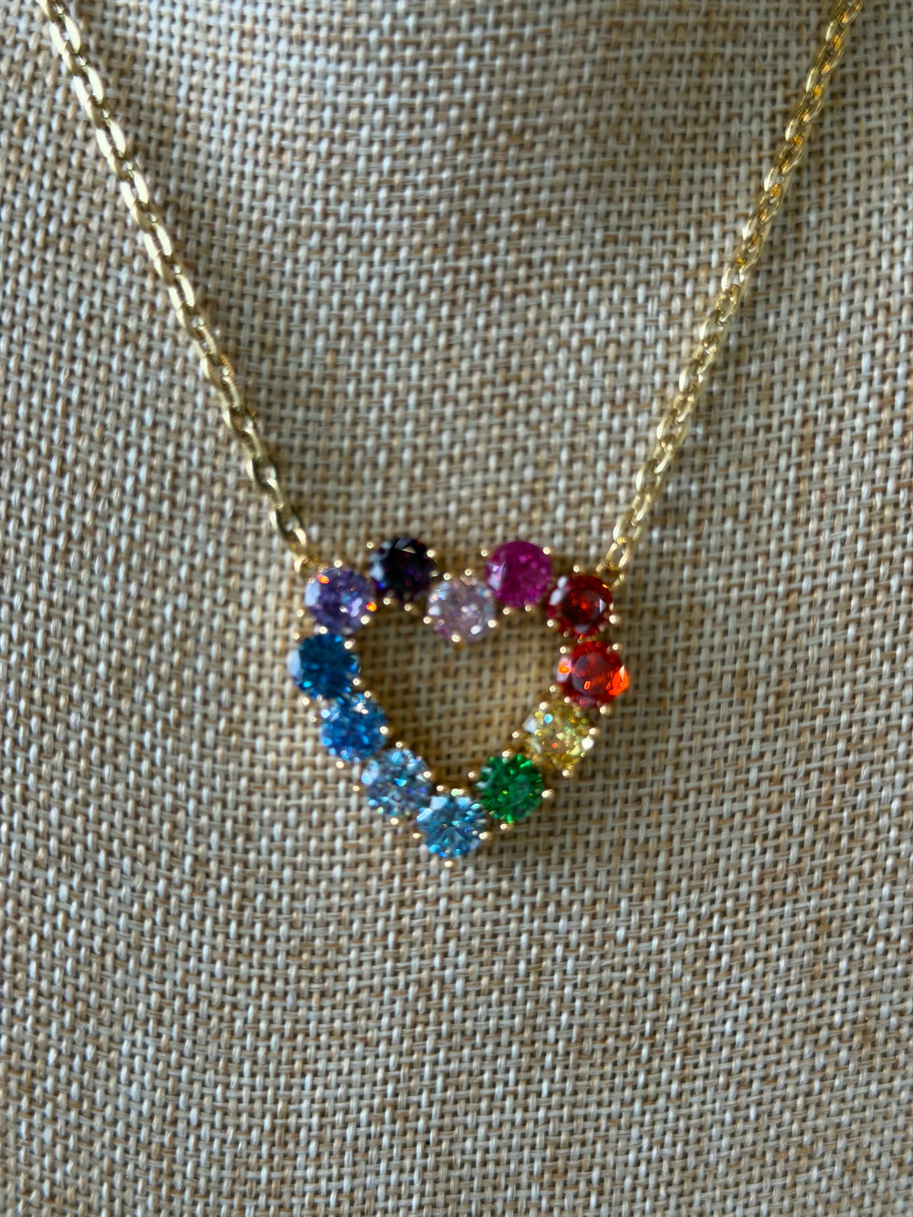 KATIE HEART NECKLACE