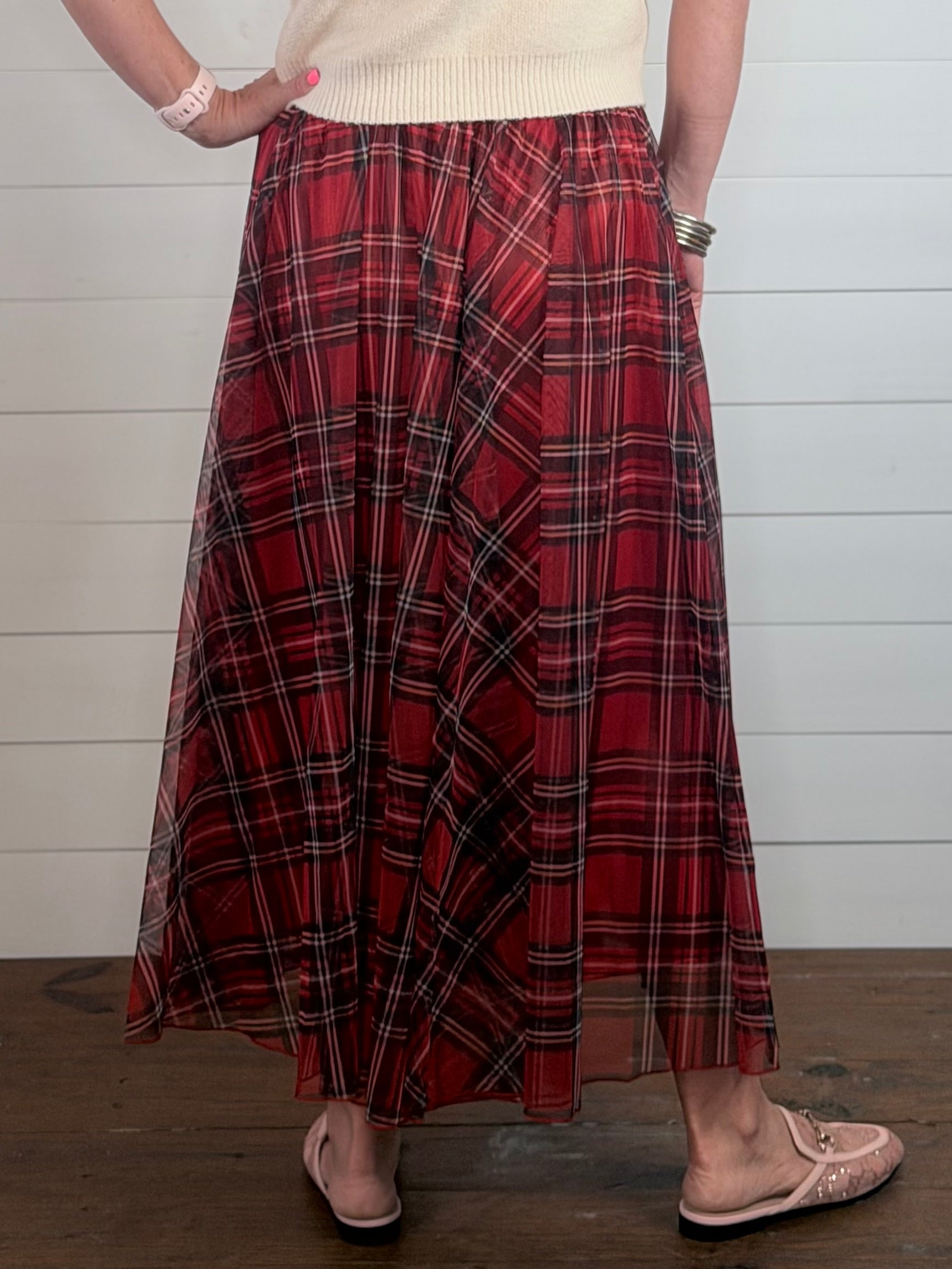 PLAYFUL PLAID SKIRT