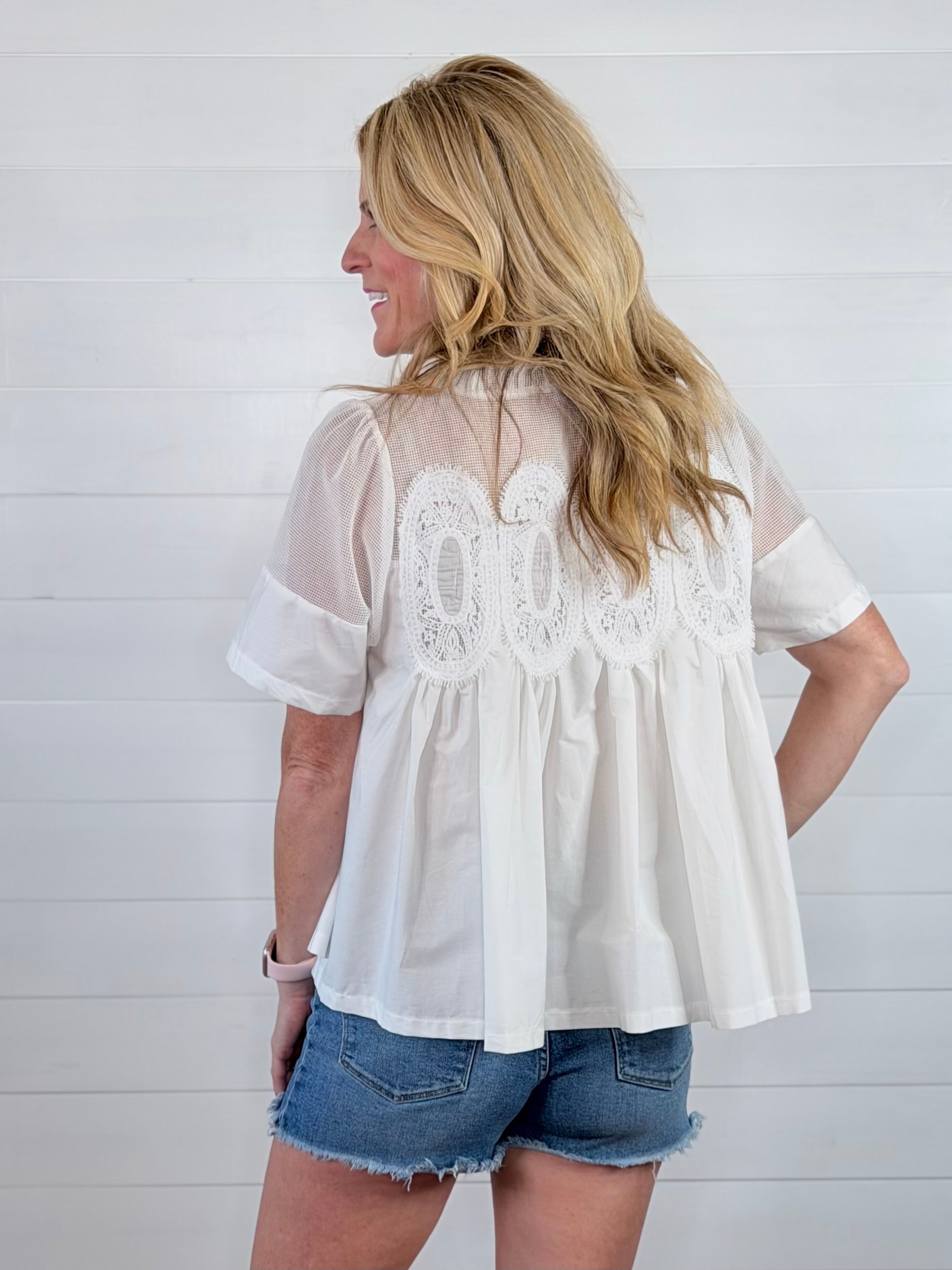 CARLOLINE WHITE TOP