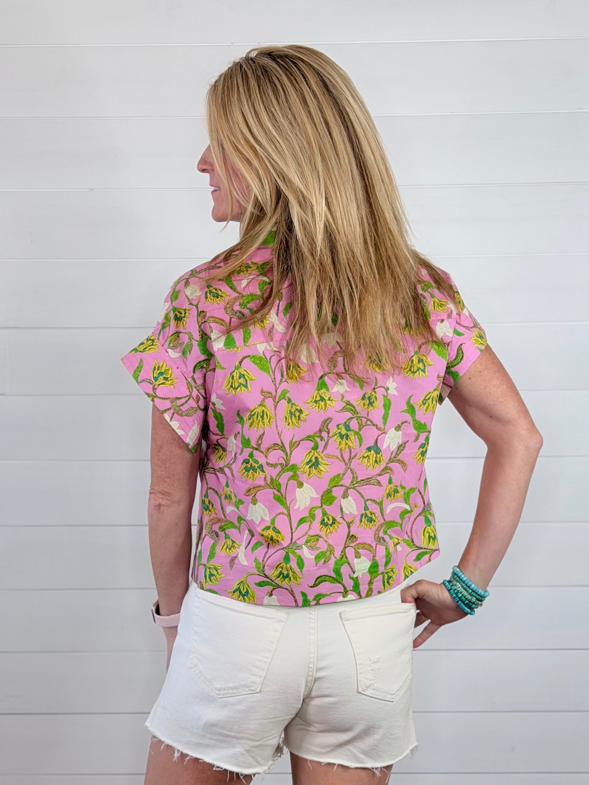 FUN IN FLORALS TOP