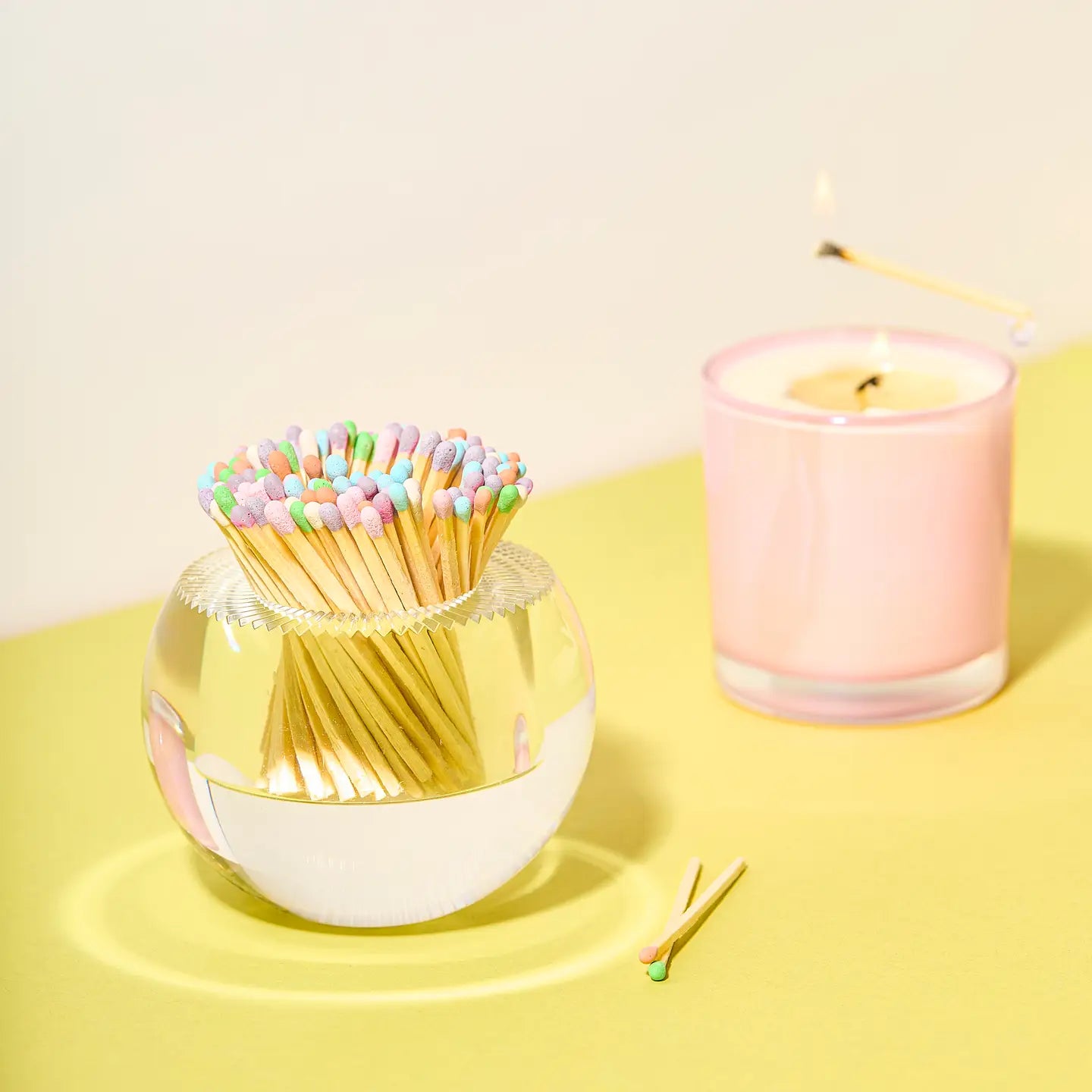 ROUND MATCH STRIKER-CONFETTI