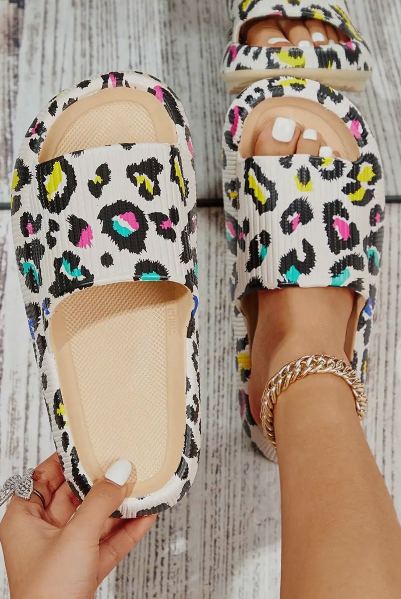 SADIE CHEETAH SLIDE-COLORFUL