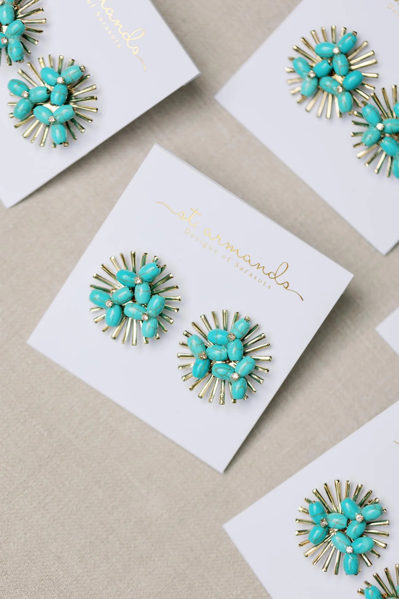 TURQUOISE STARBURST