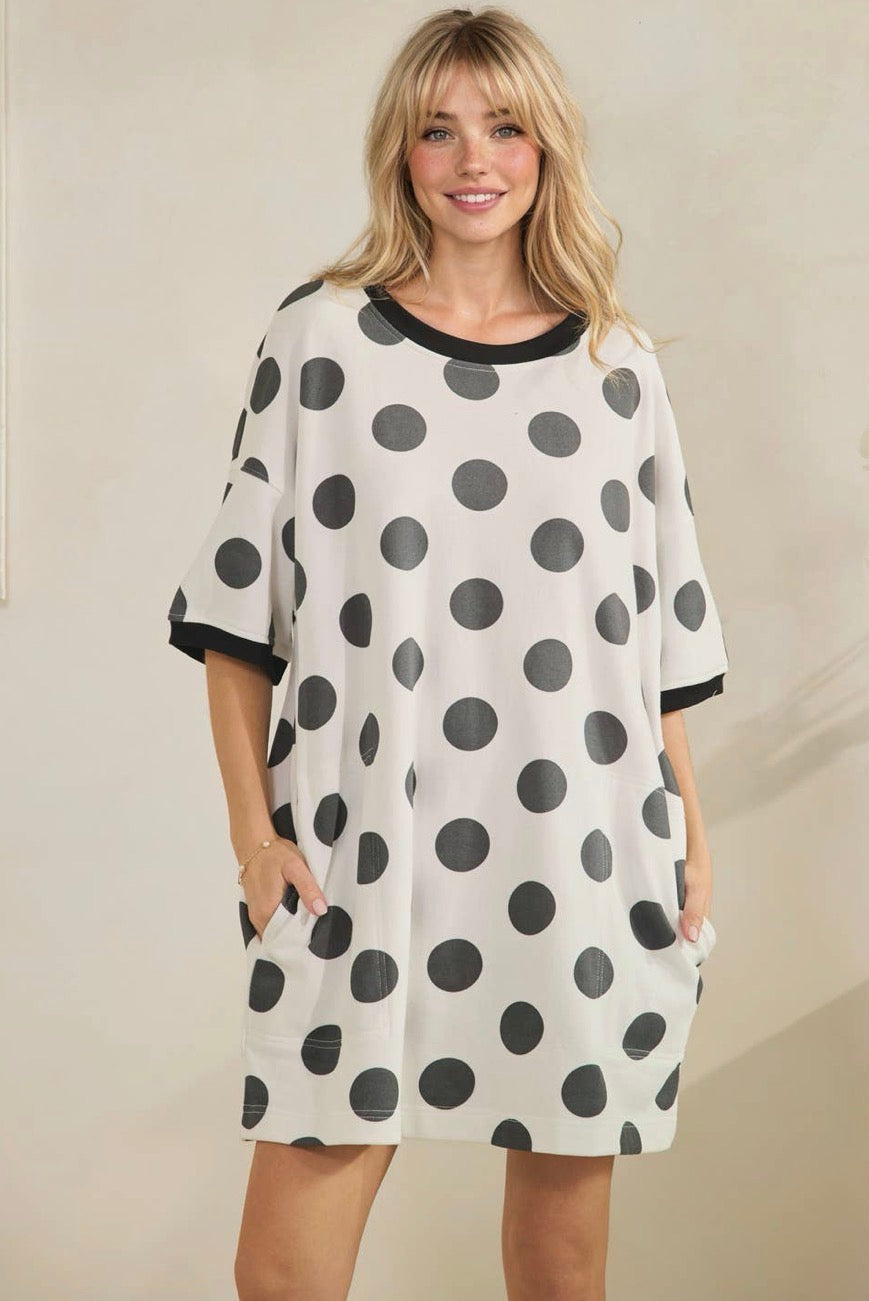 PLAYFUL POLKA DOT DRESS-WHITE