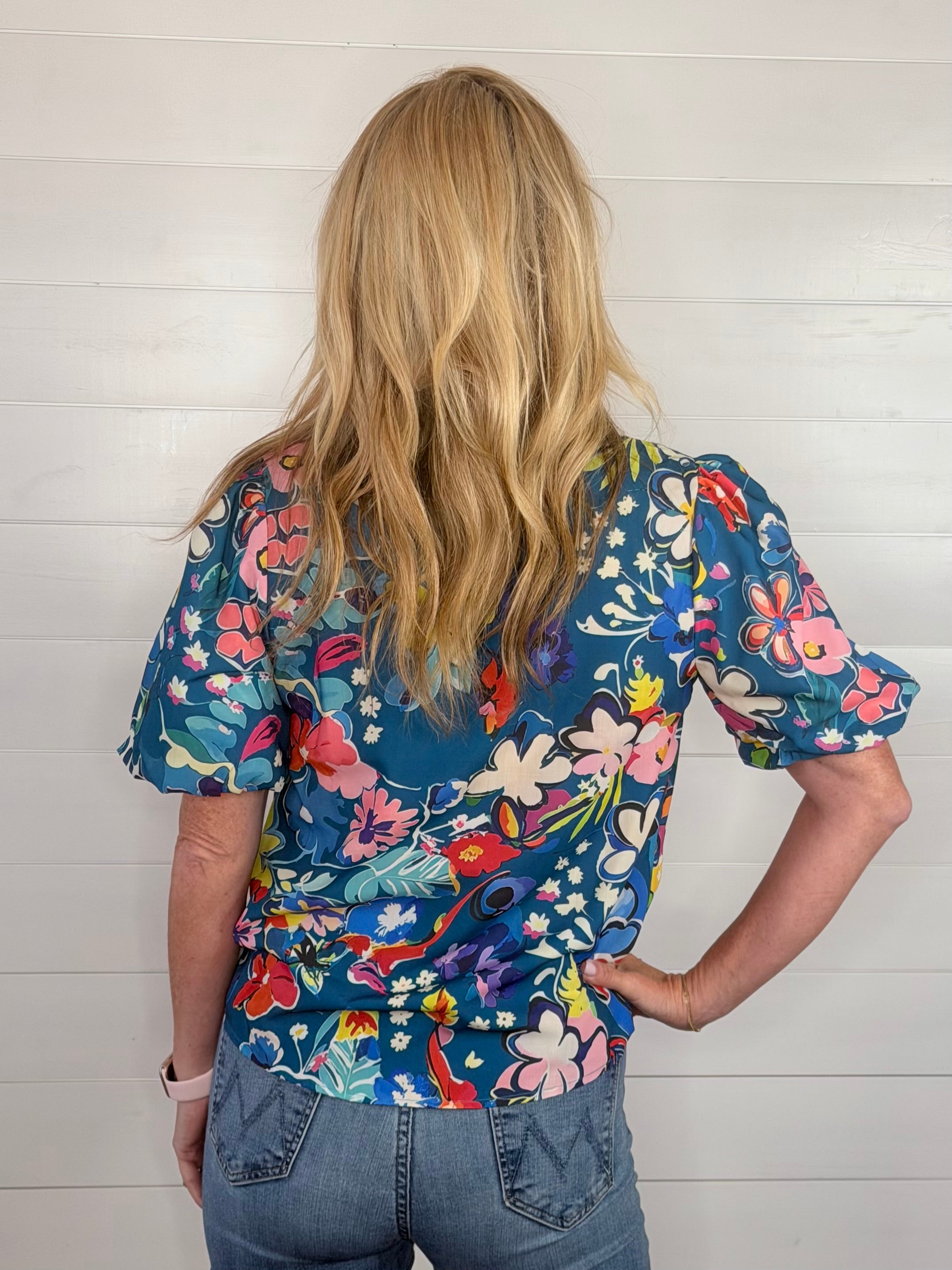 FLIRTY IN FLORALS TOP