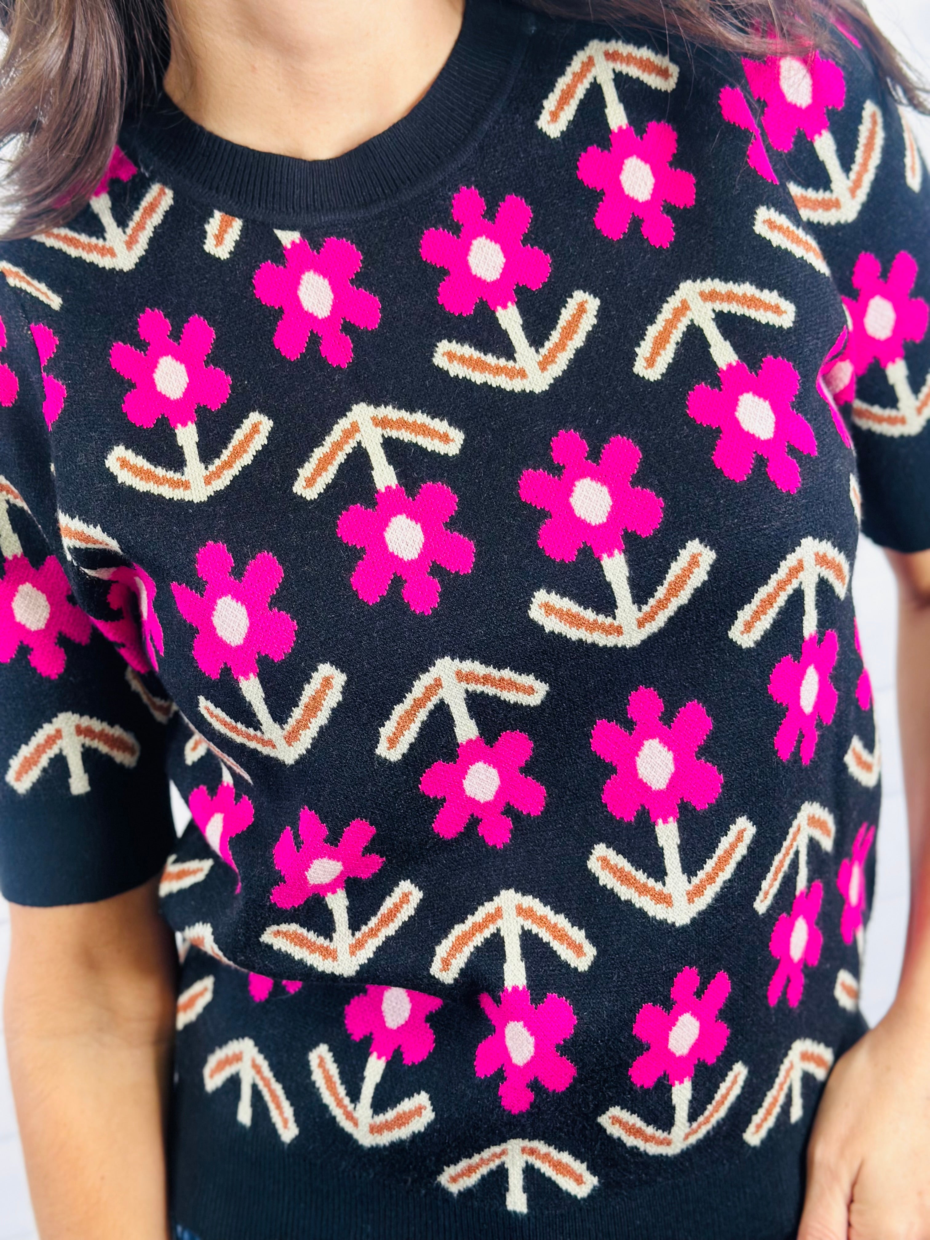 PRETTY PETALS SWEATER-BLACK