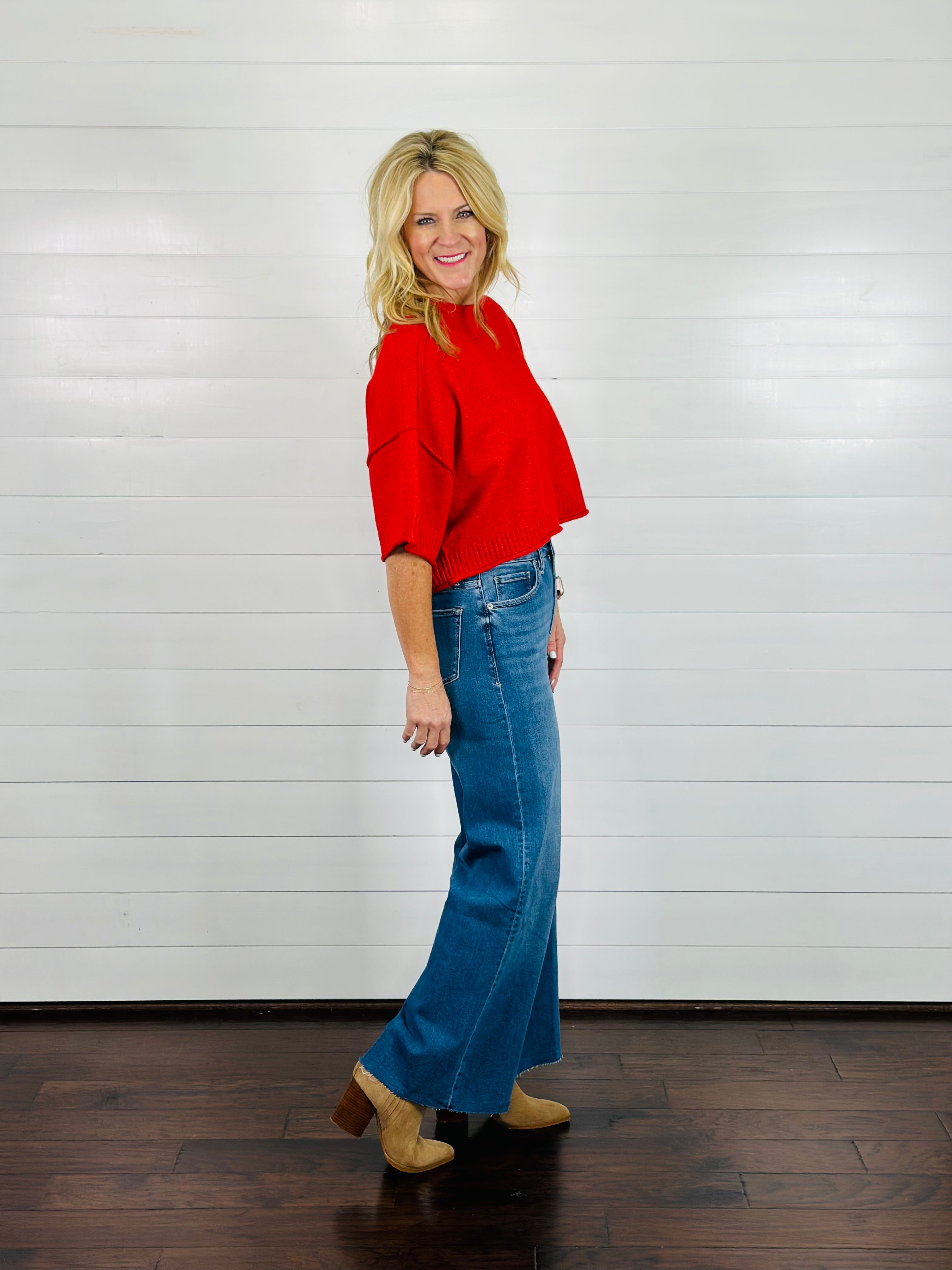 QUINN CROPPED SWEATER-RED