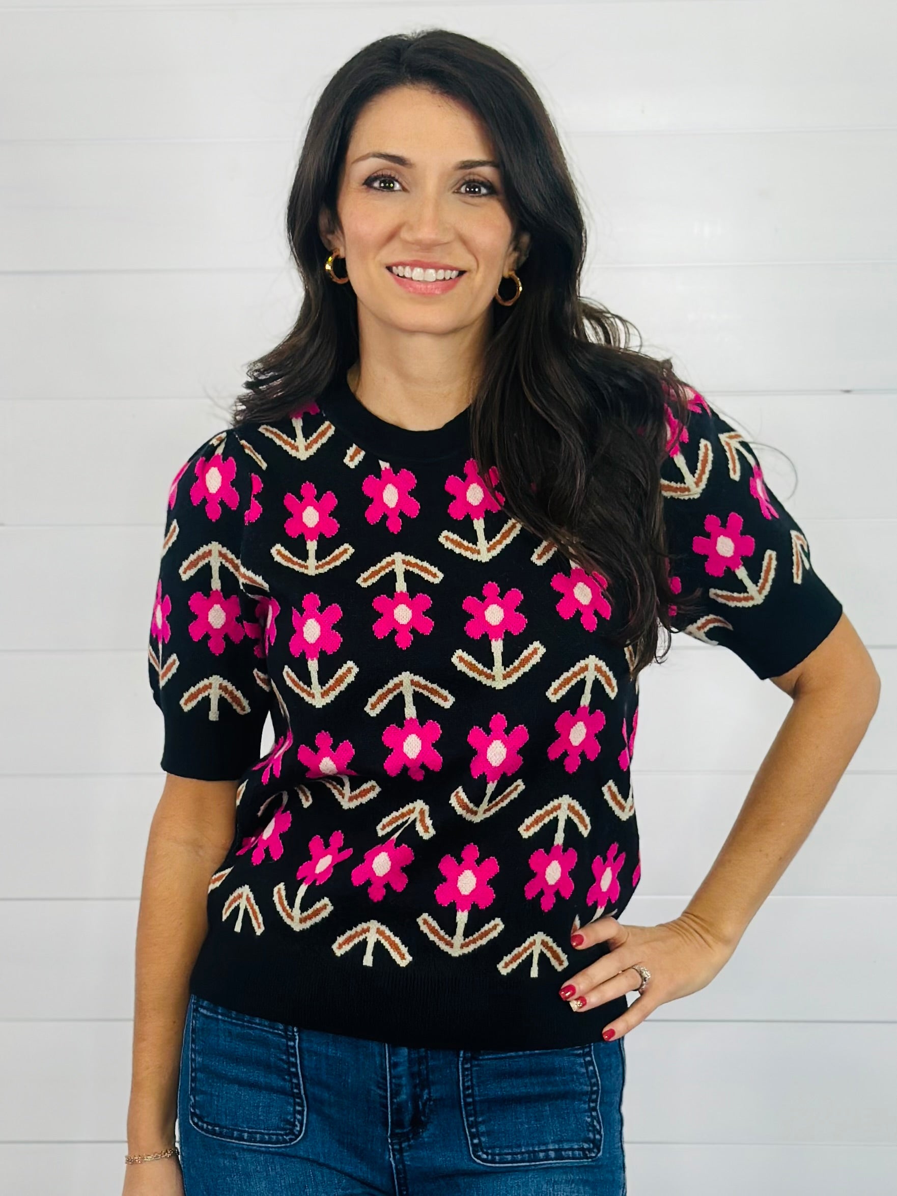 PRETTY PETALS SWEATER-BLACK