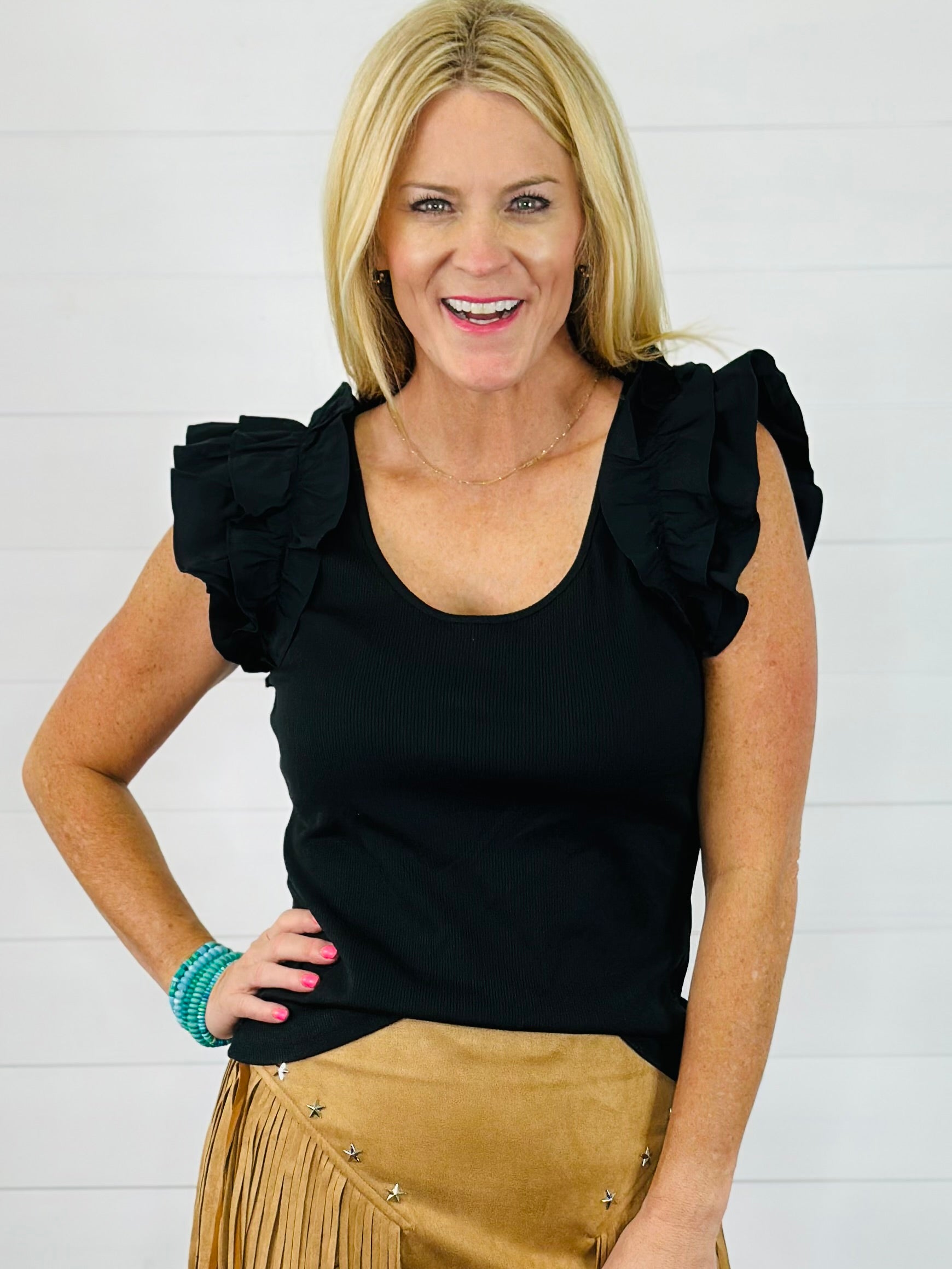 RUFFLED RIBBED KNIT TANK-BLACK