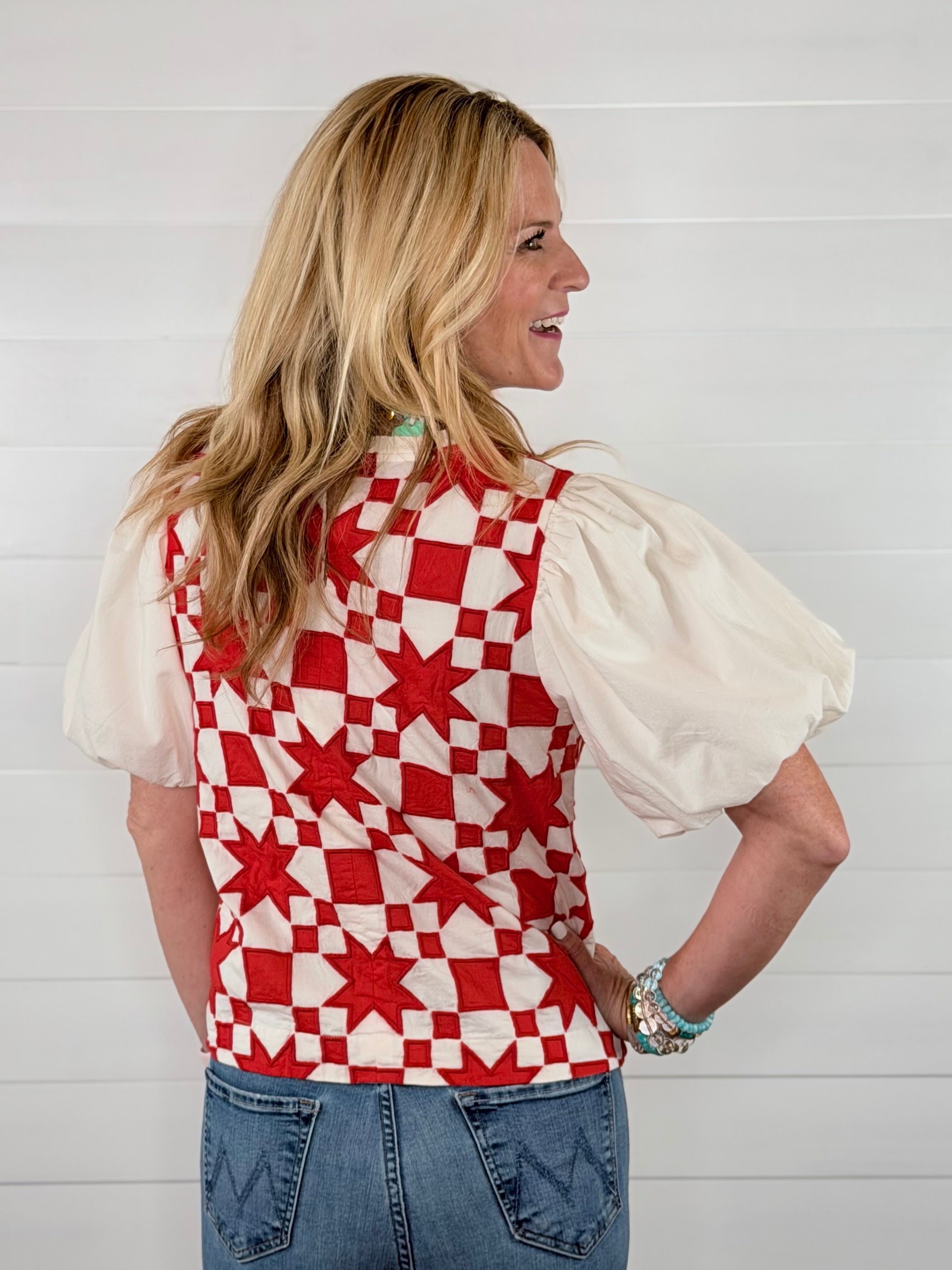 QUILTED POUF SLEEVE TOP