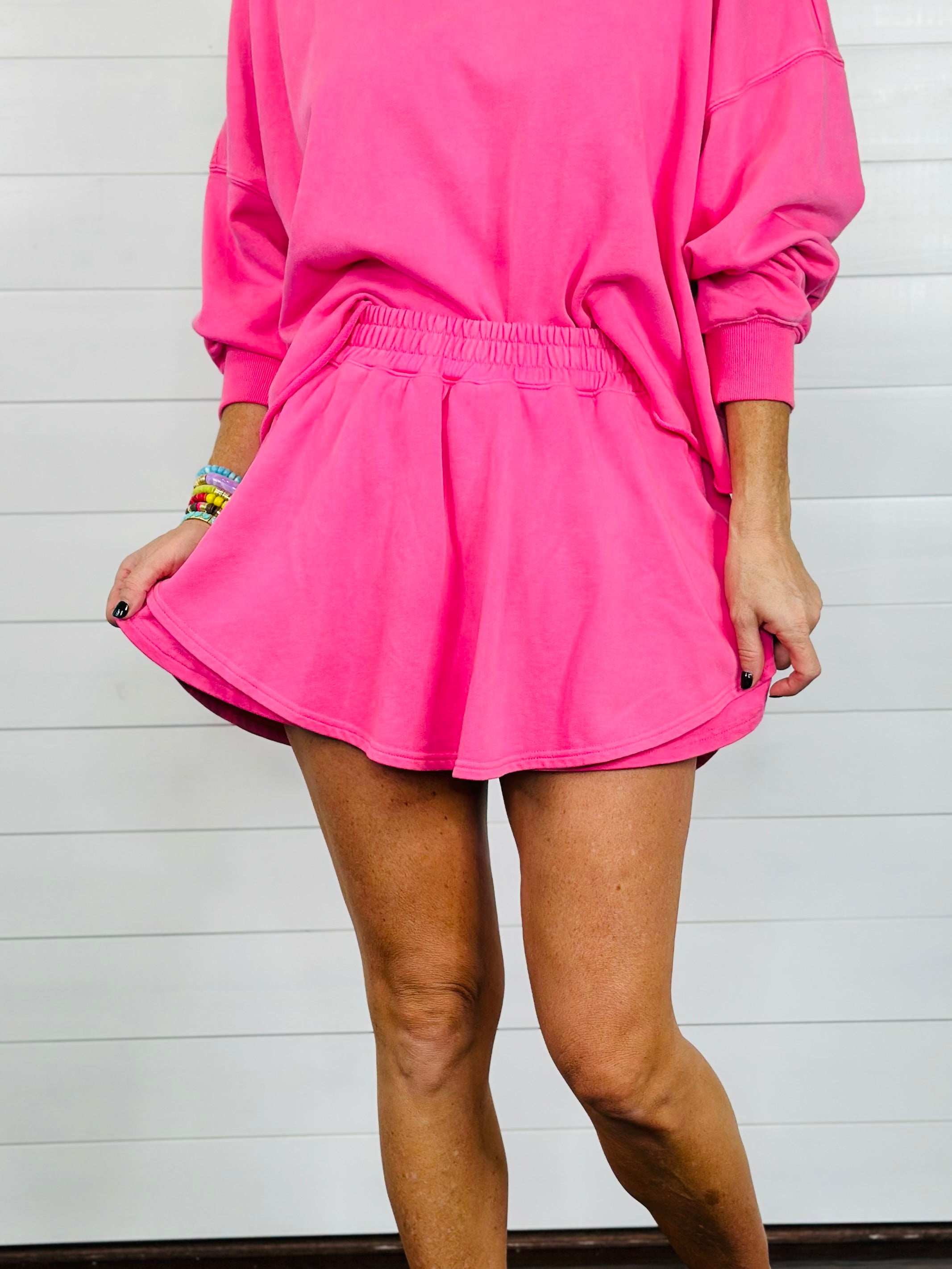PRETTY IN PINK SKORT