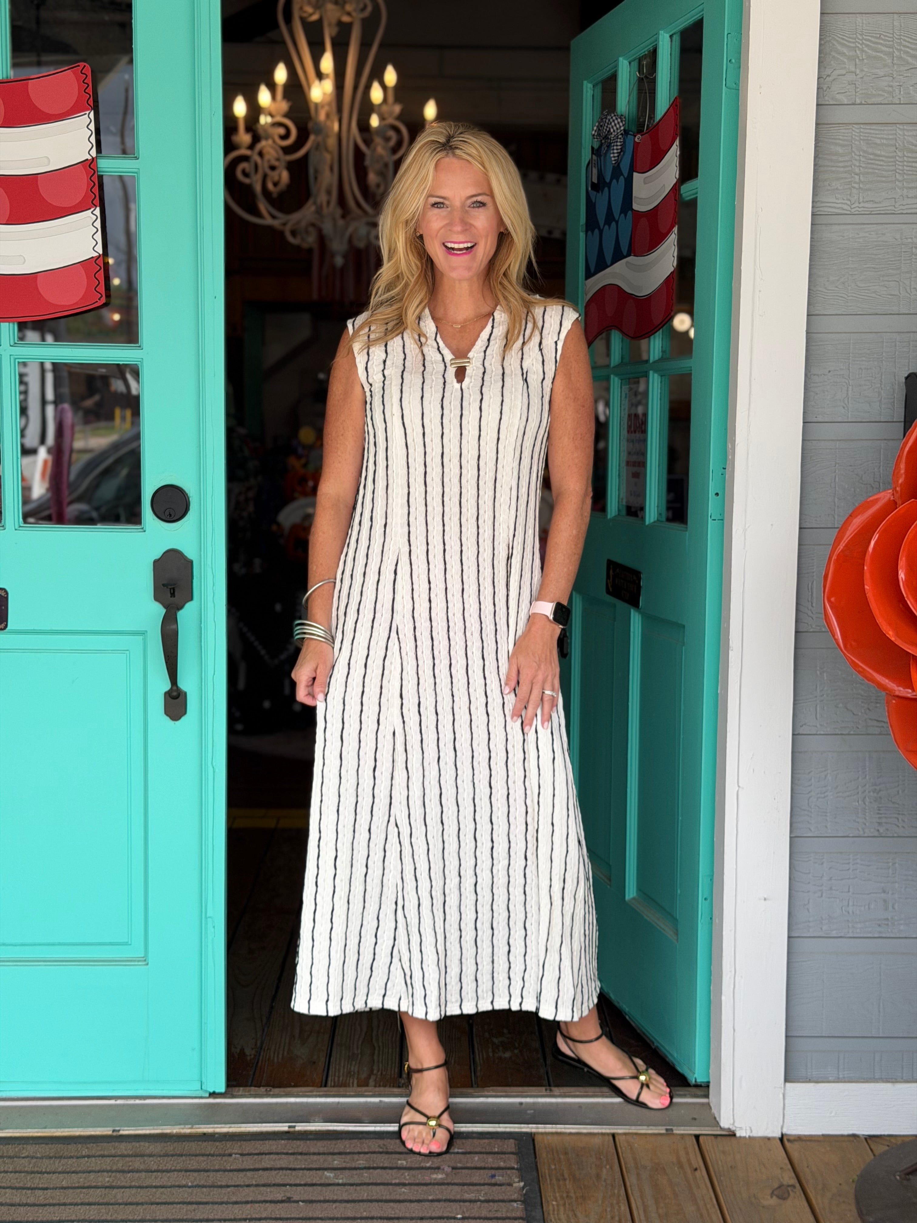 WAVY STRIPE DRESS