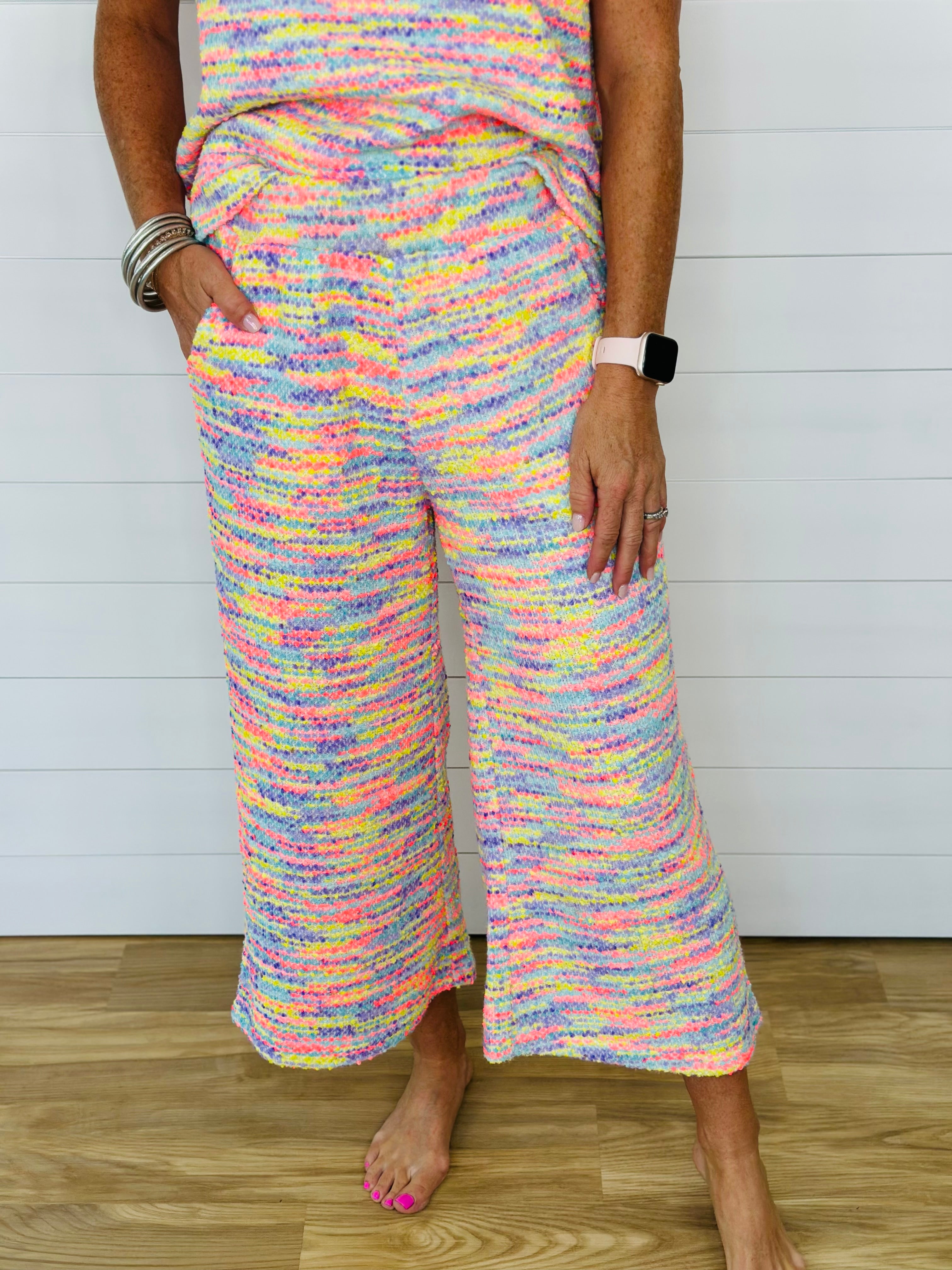 NEON CHIC PANTS