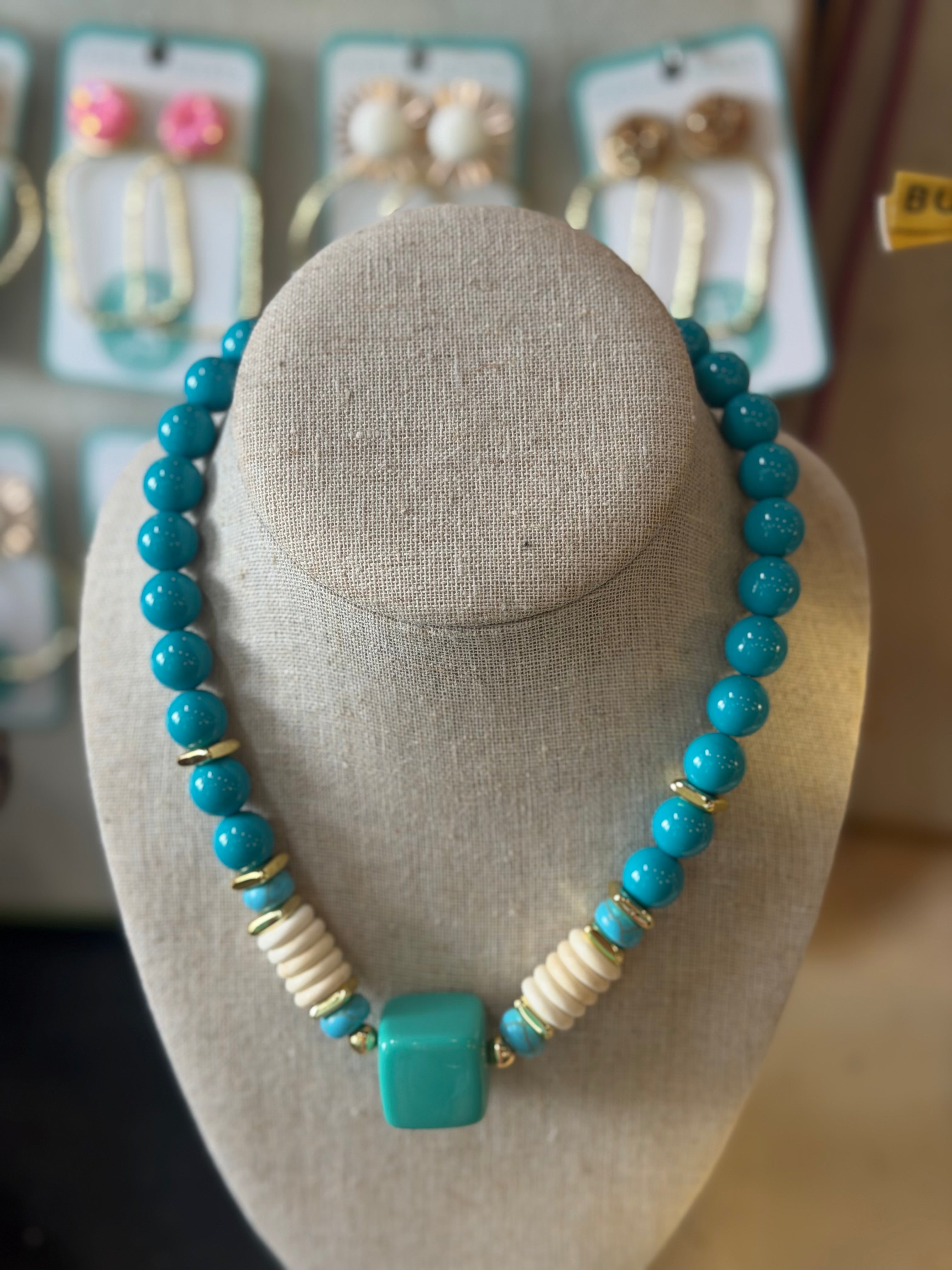 TRINKET TURQUOISE NECKLACE