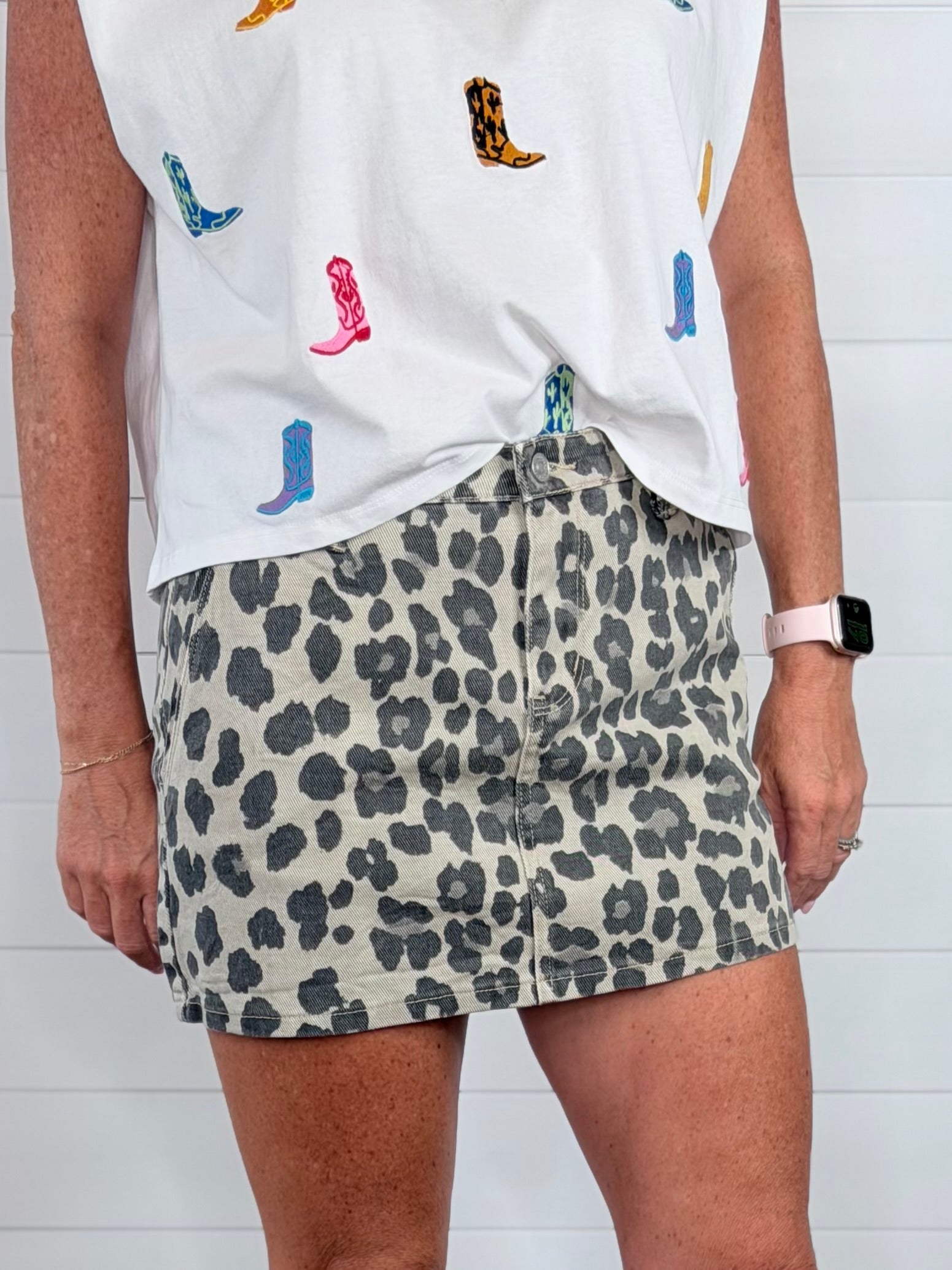 CHIC CHEETAH MINI SKIRT