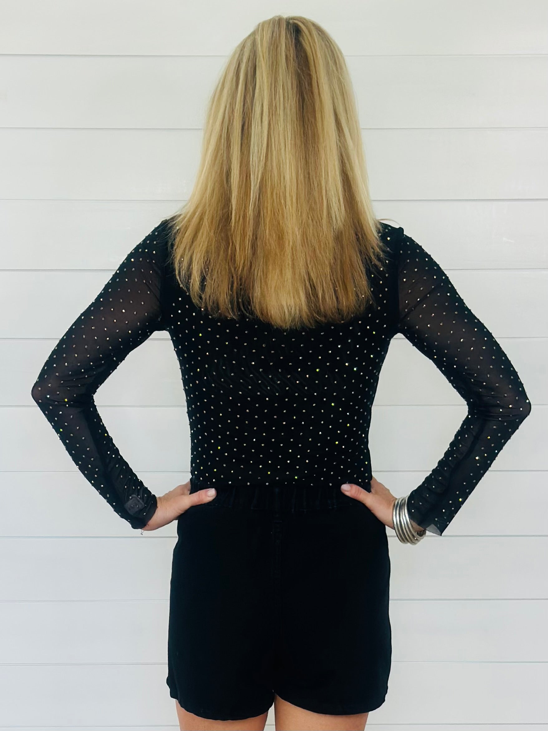 SHIMMER & SHINE TOP-BLACK