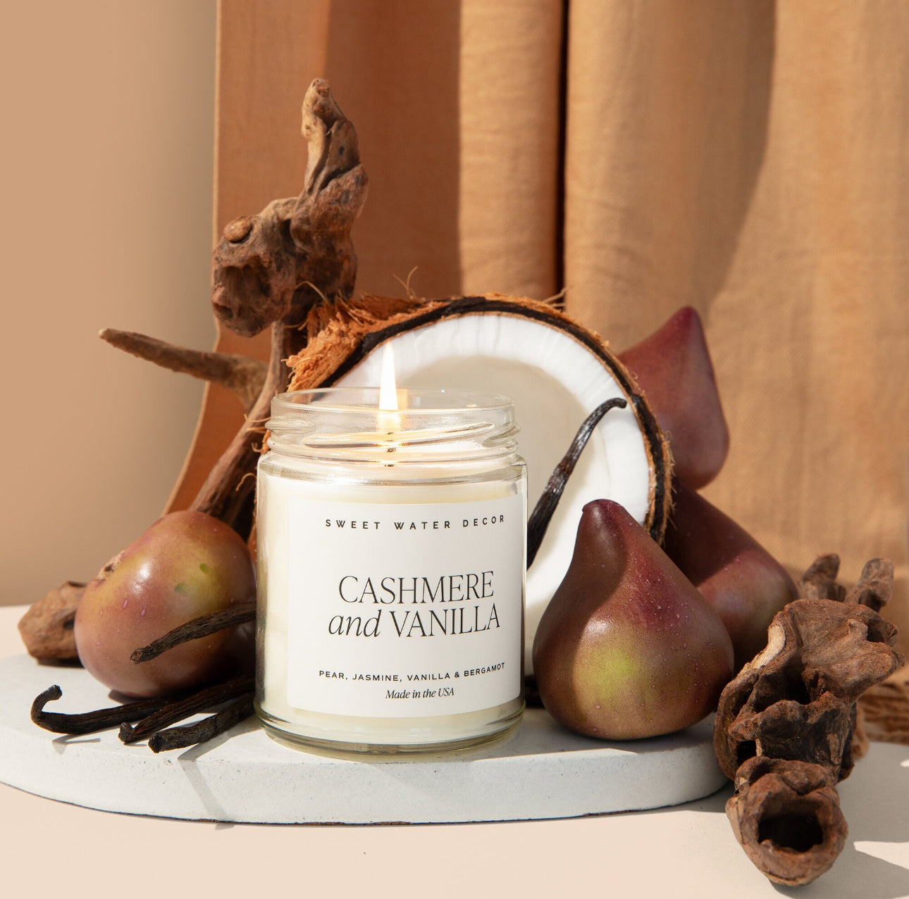 CASHMERE AND VANILLA CANDLE