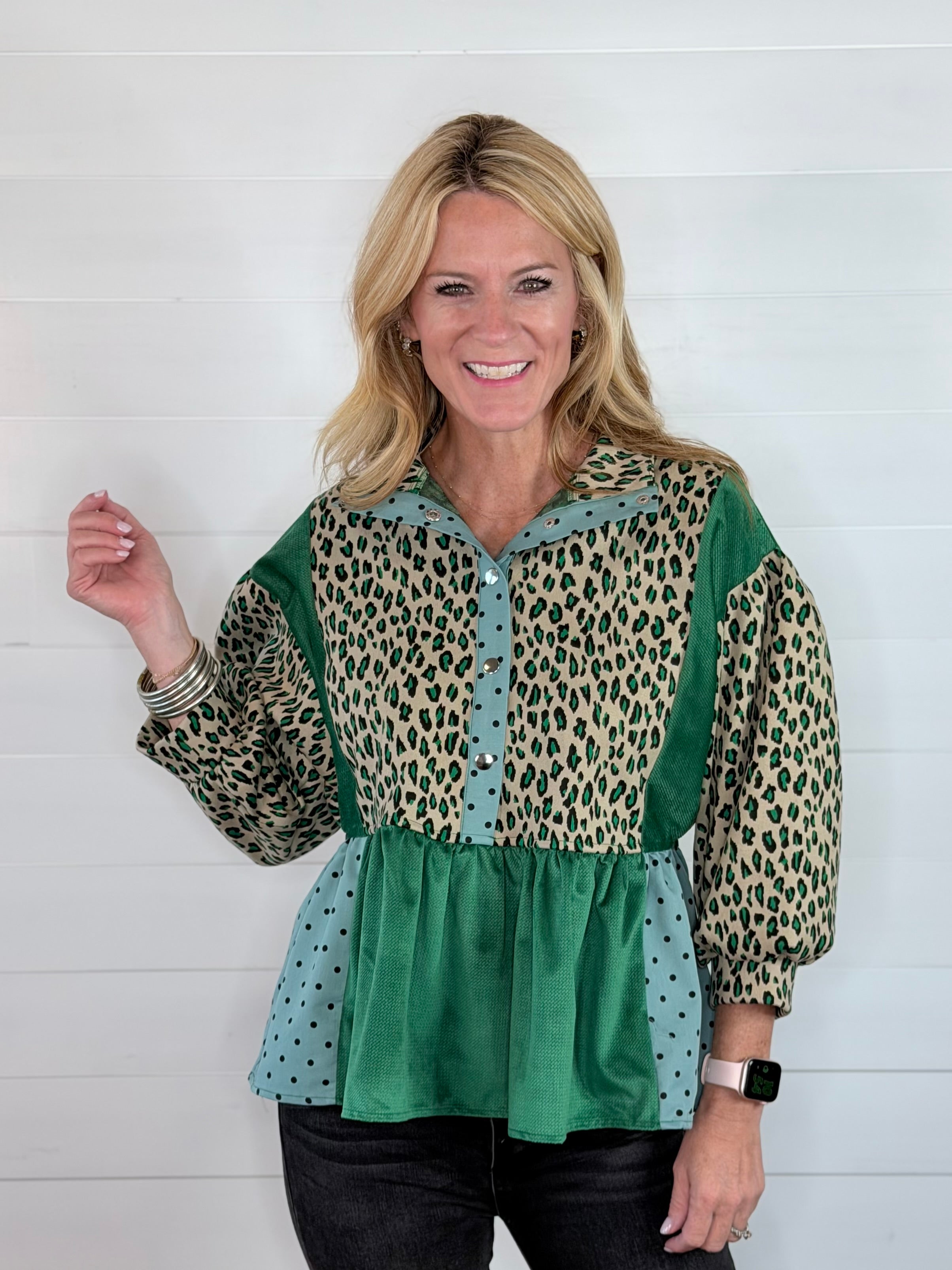 BAILEY BUTTON SNAP TOP