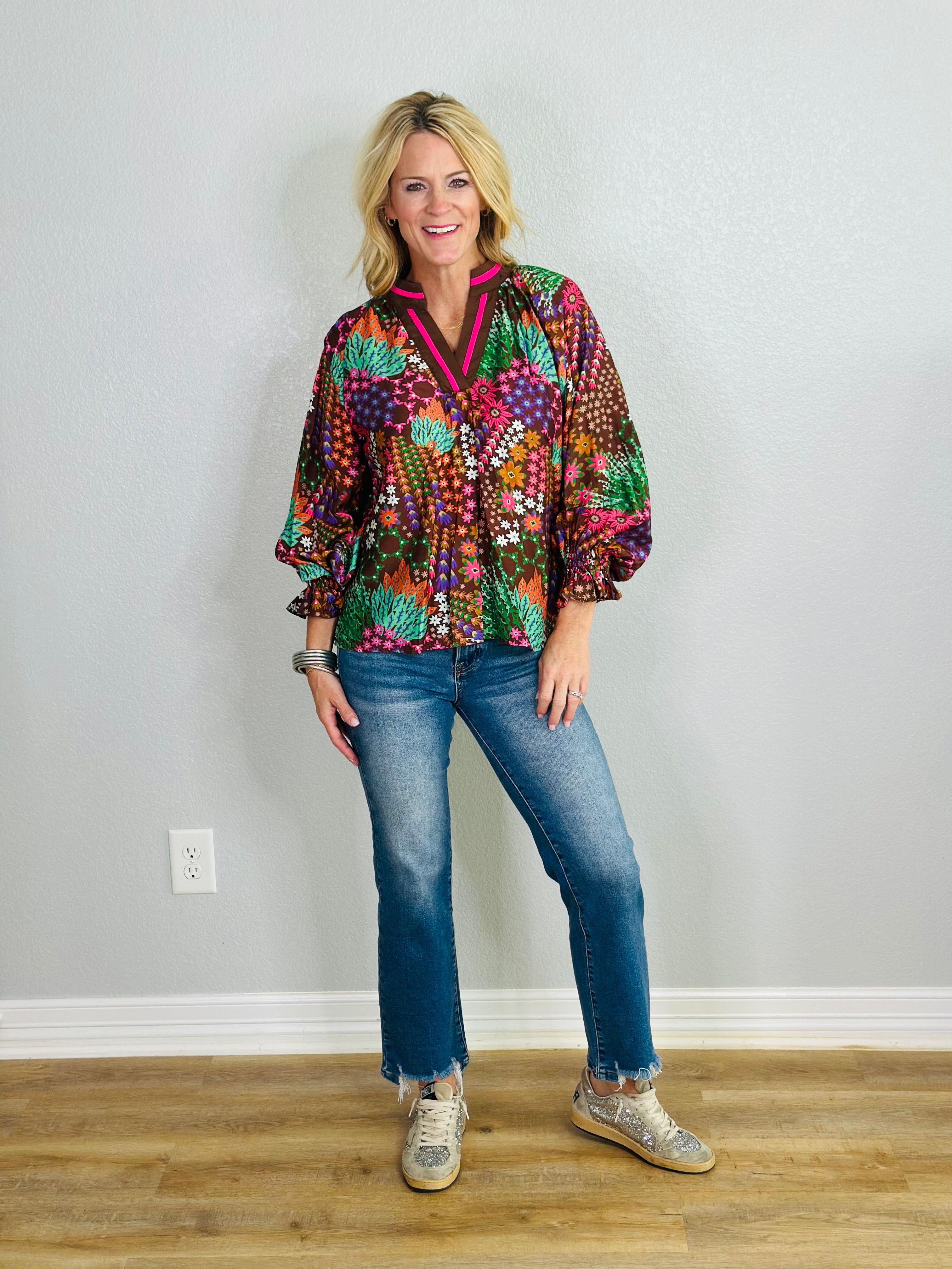 WHIMSICAL FLOWERS TOP-BROWN