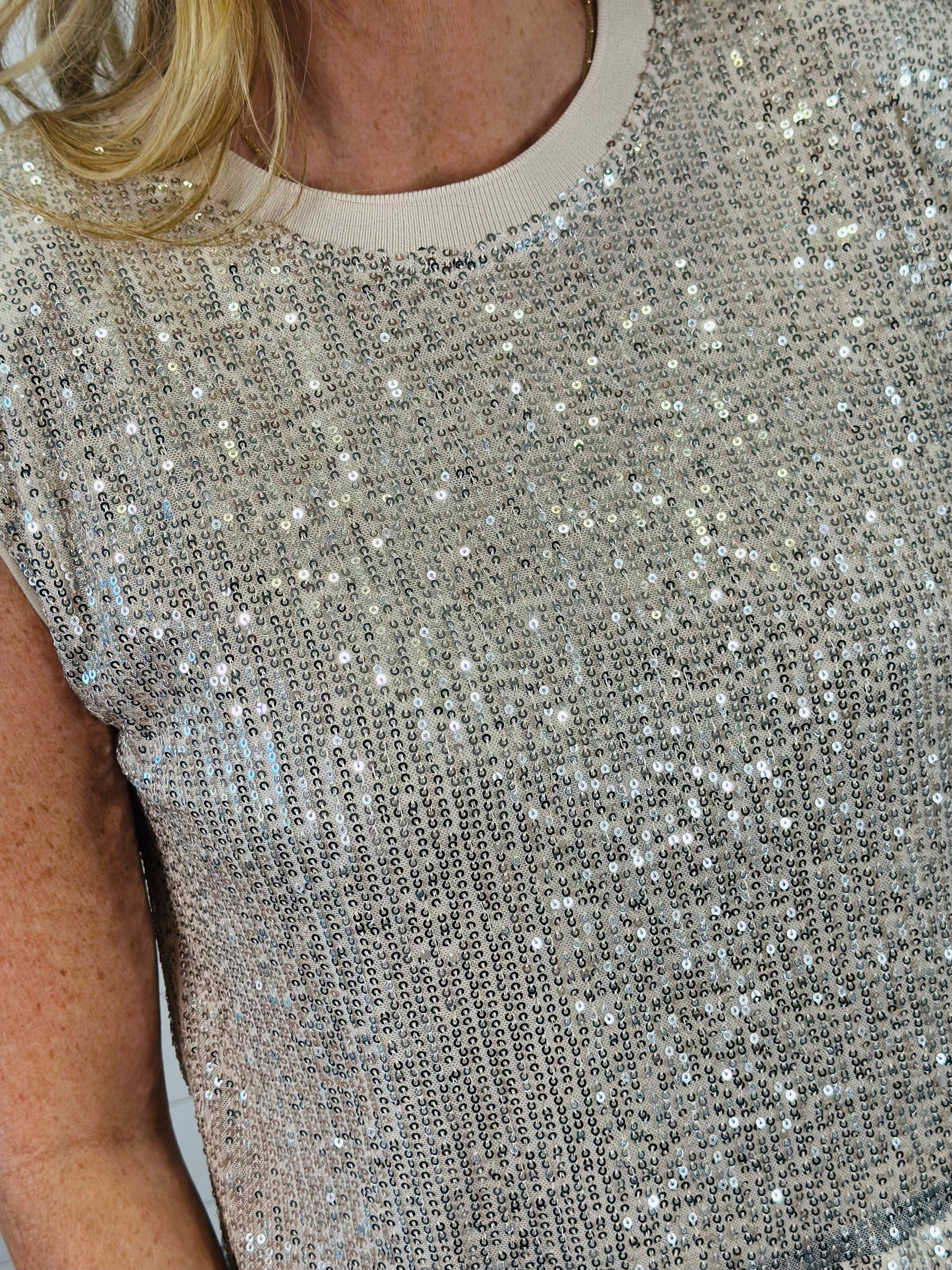 CHAMPAGNE SHIMMER TOP
