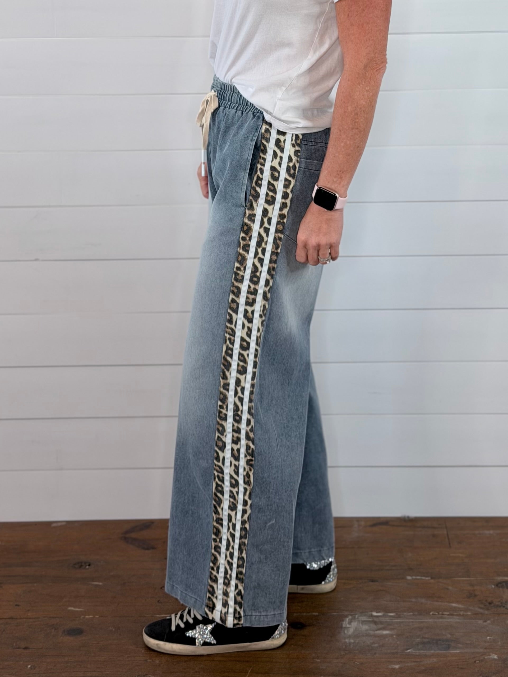 HARPER CHEETAH ACCENT JEANS