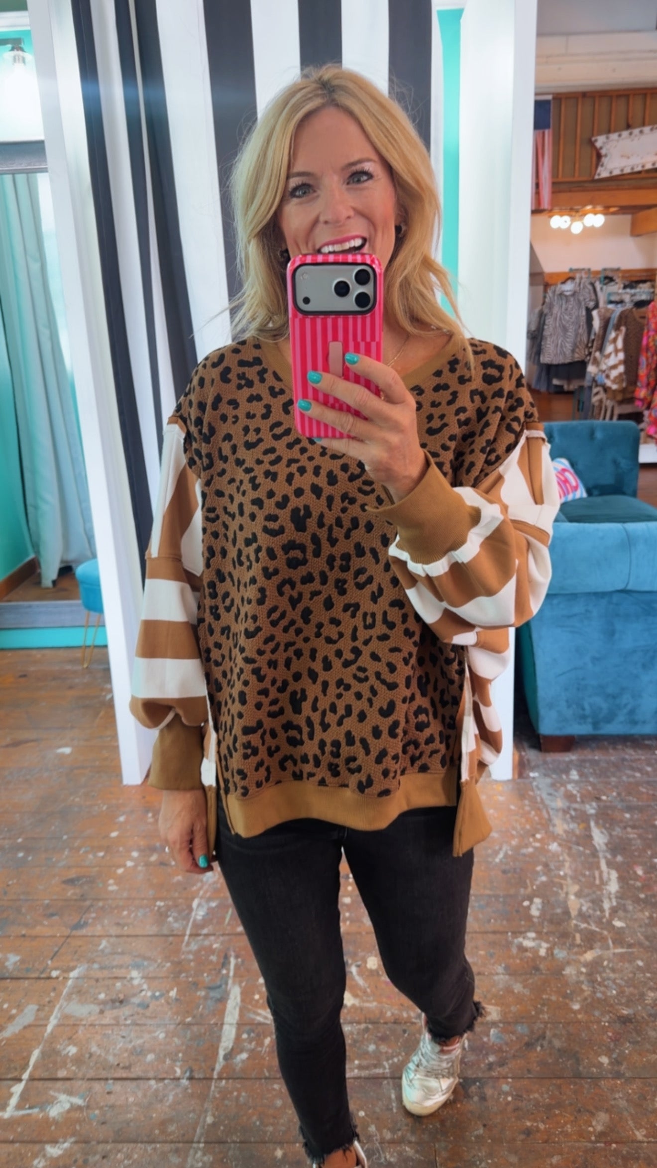 WILD ABOUT STRIPES TOP-CAMEL