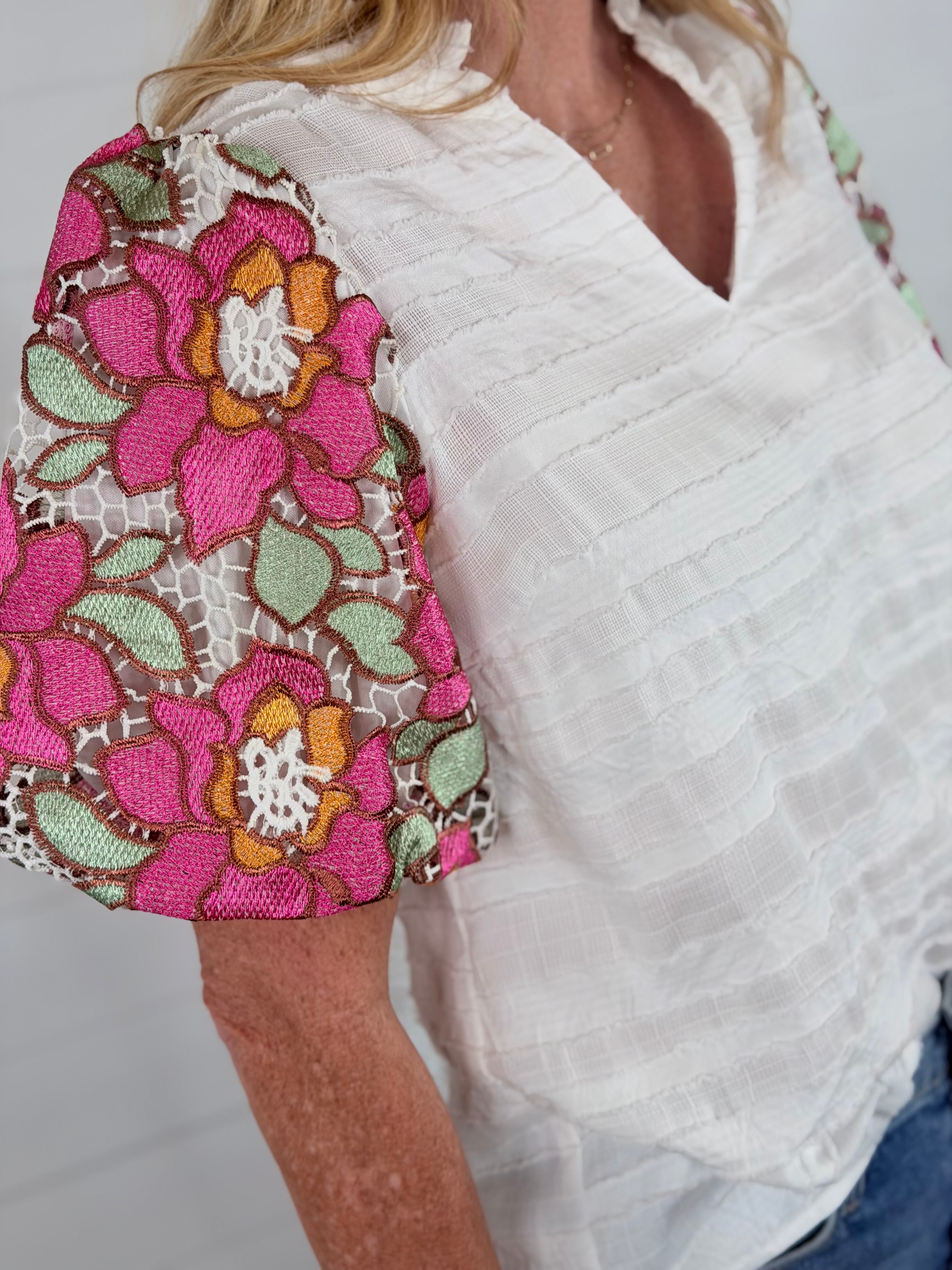 CUT OUT BLOOMS TOP