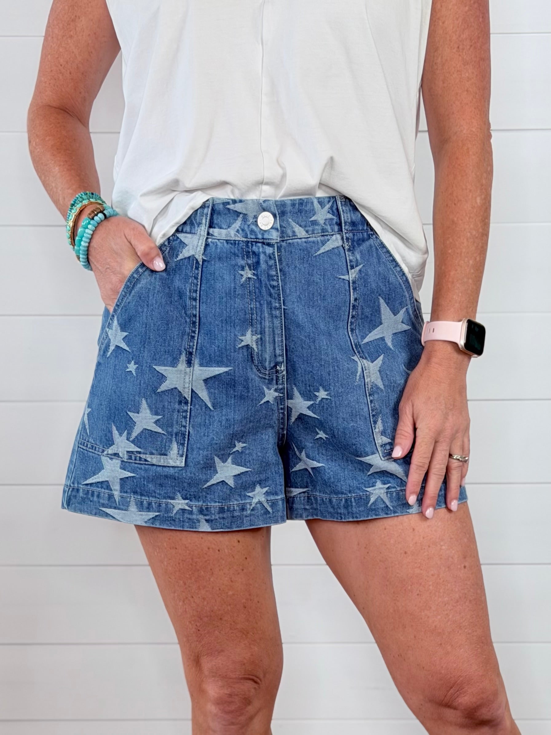 STAR DENIM SHORTS