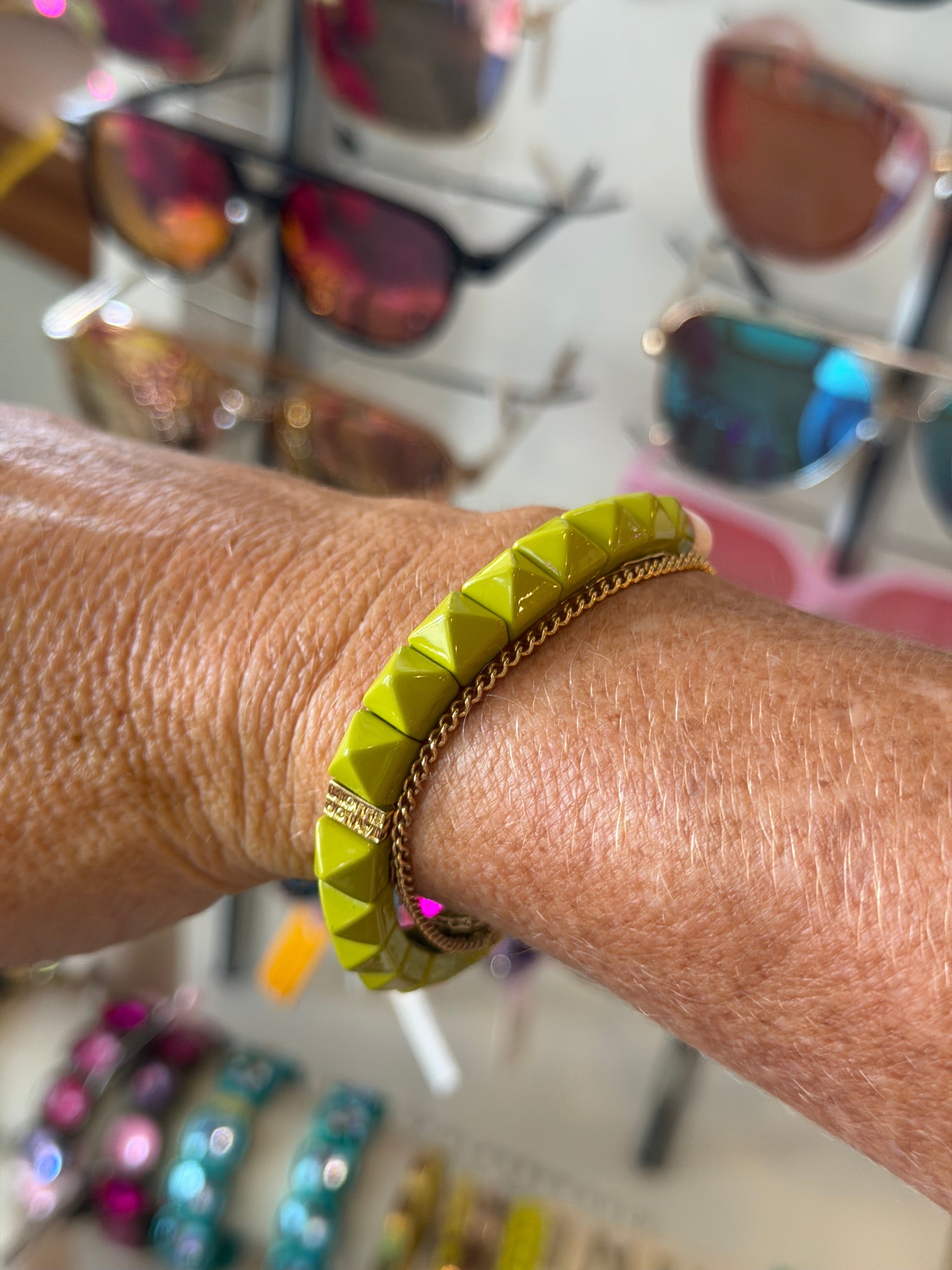 ROXY STUD BRACELET-LIME