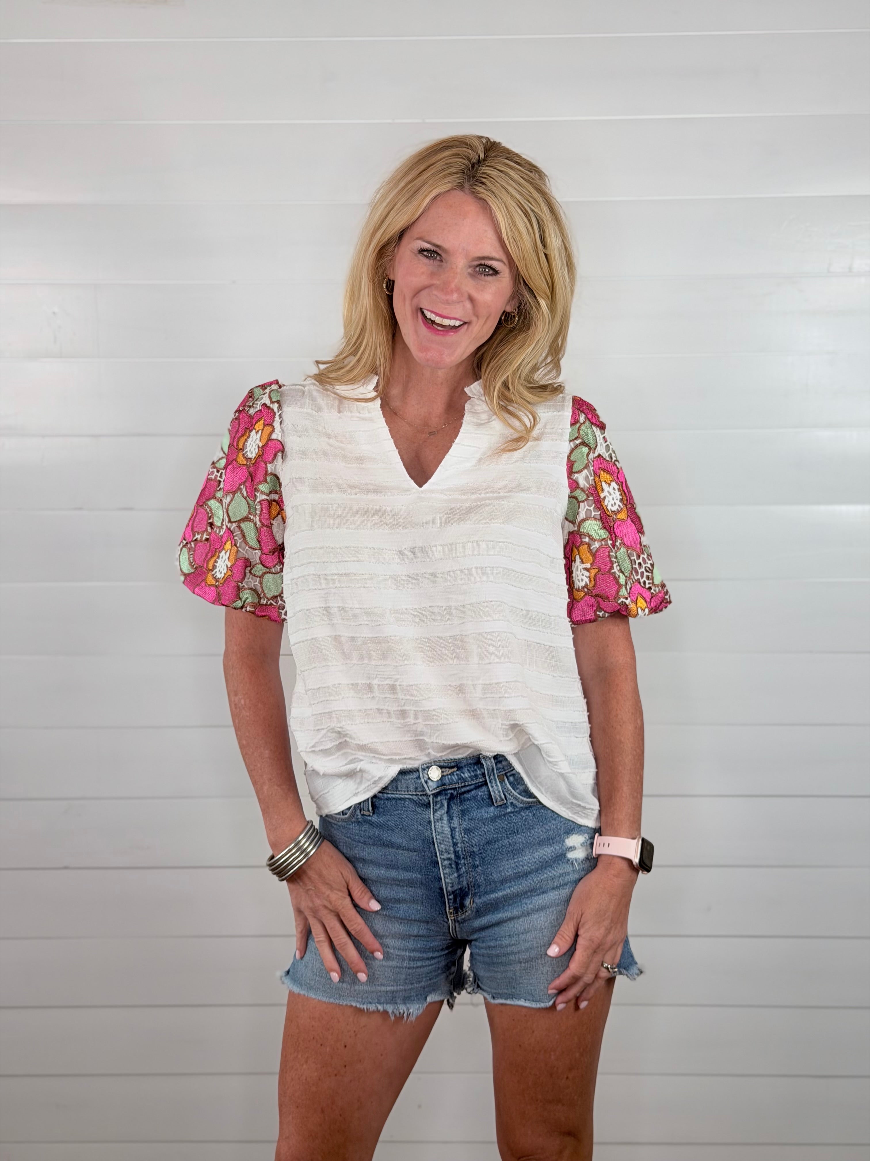 CUT OUT BLOOMS TOP