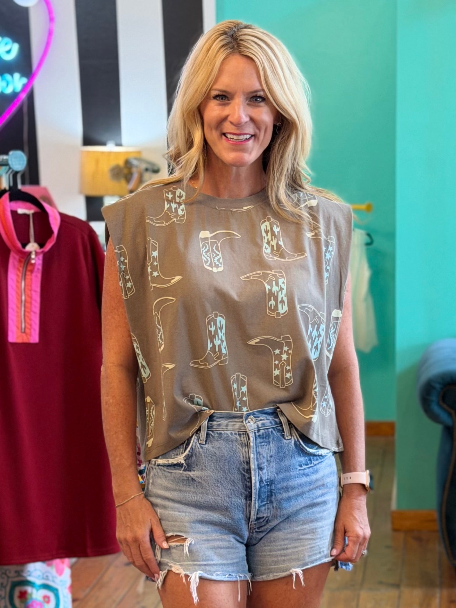 BOOT TEE-OLIVE
