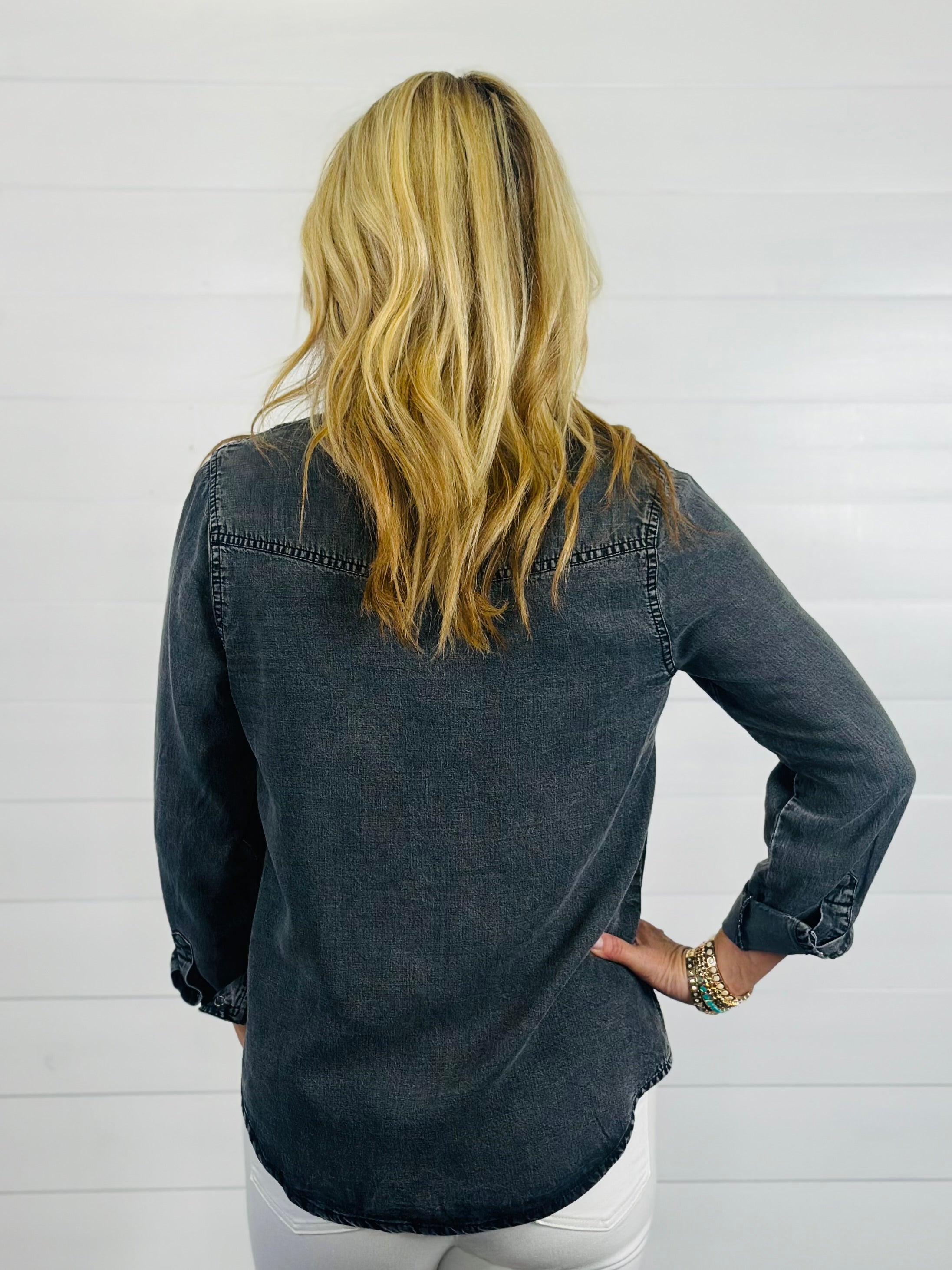 DENIM RUFFLE SNAP SHIRT