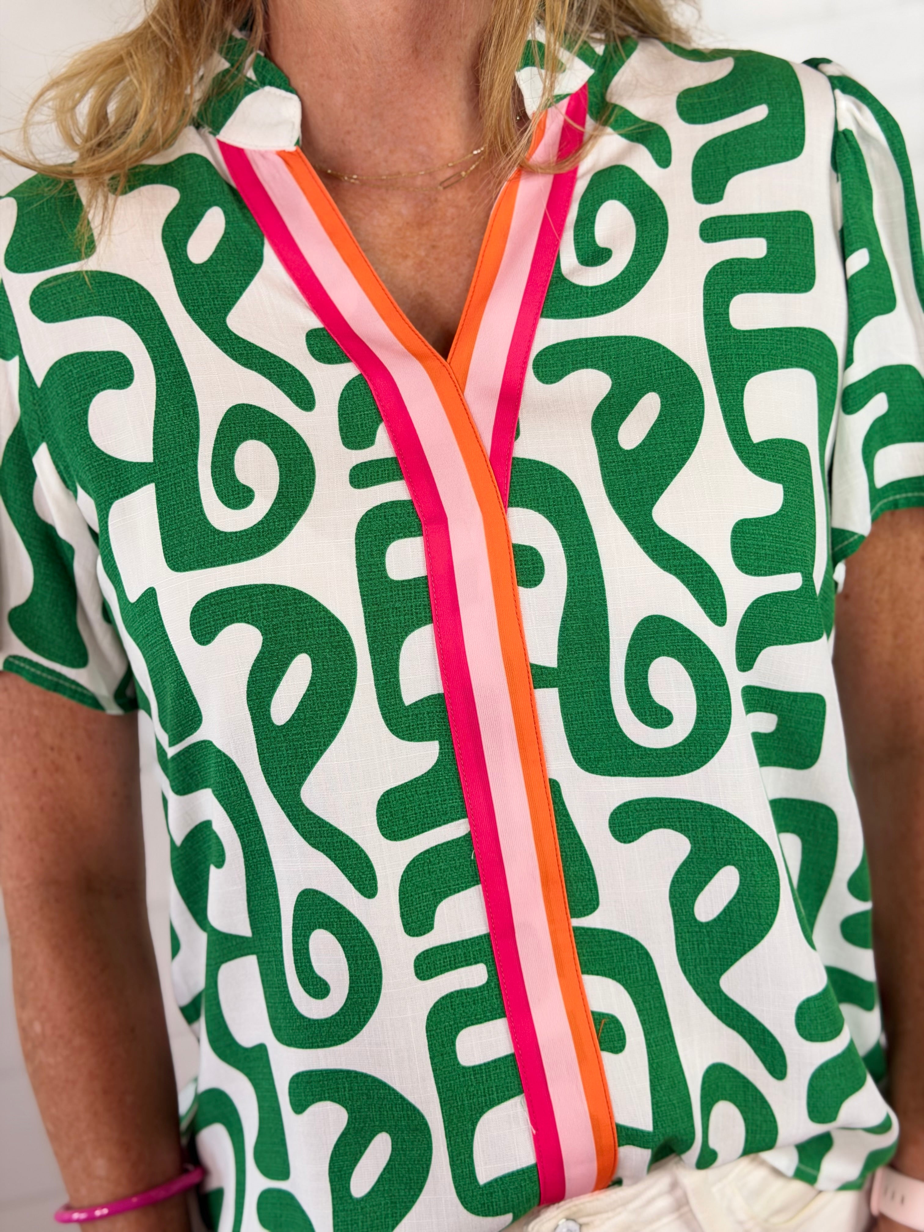 ABSTRACT SWIRL TOP