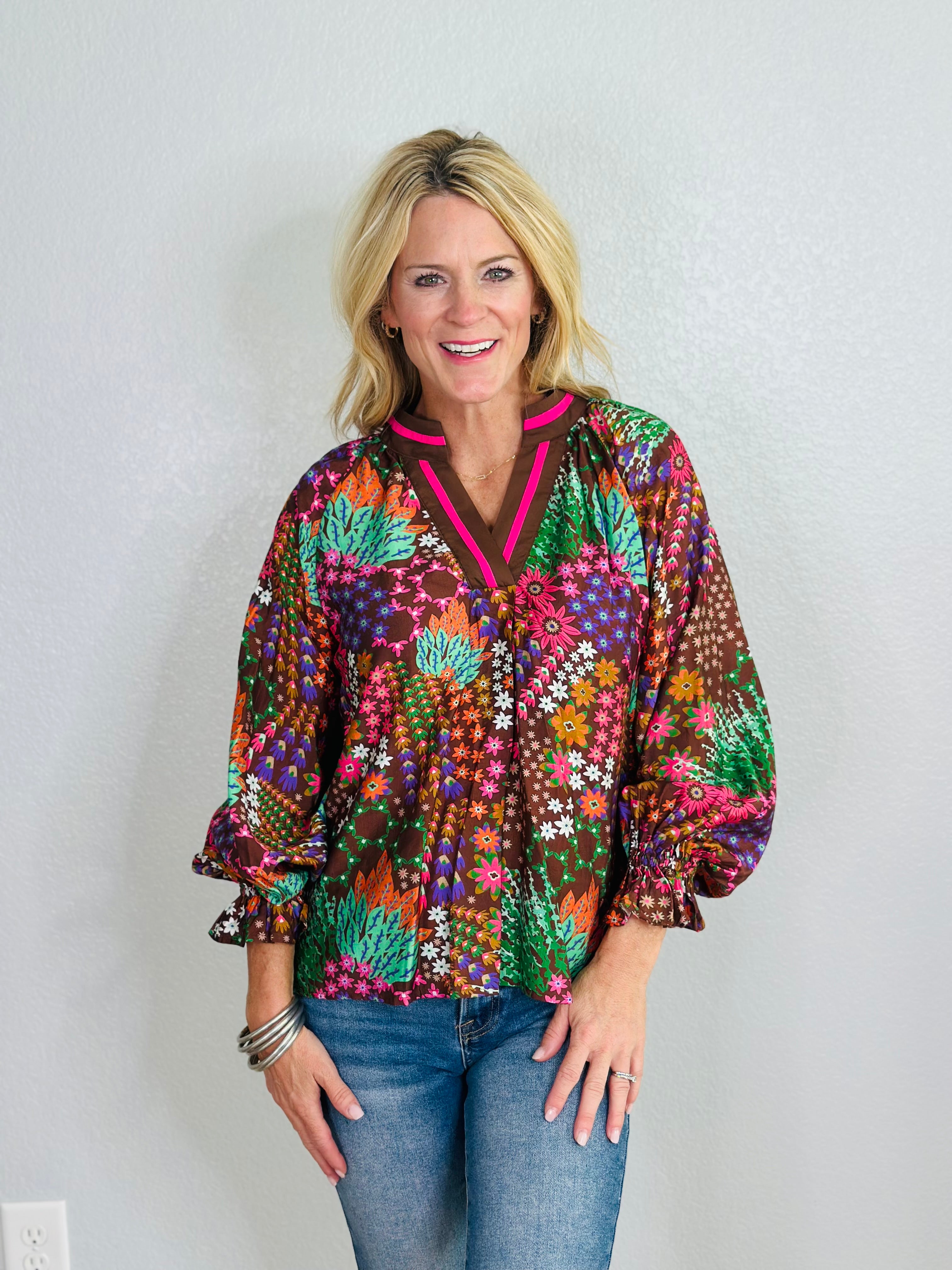 WHIMSICAL FLOWERS TOP-BROWN