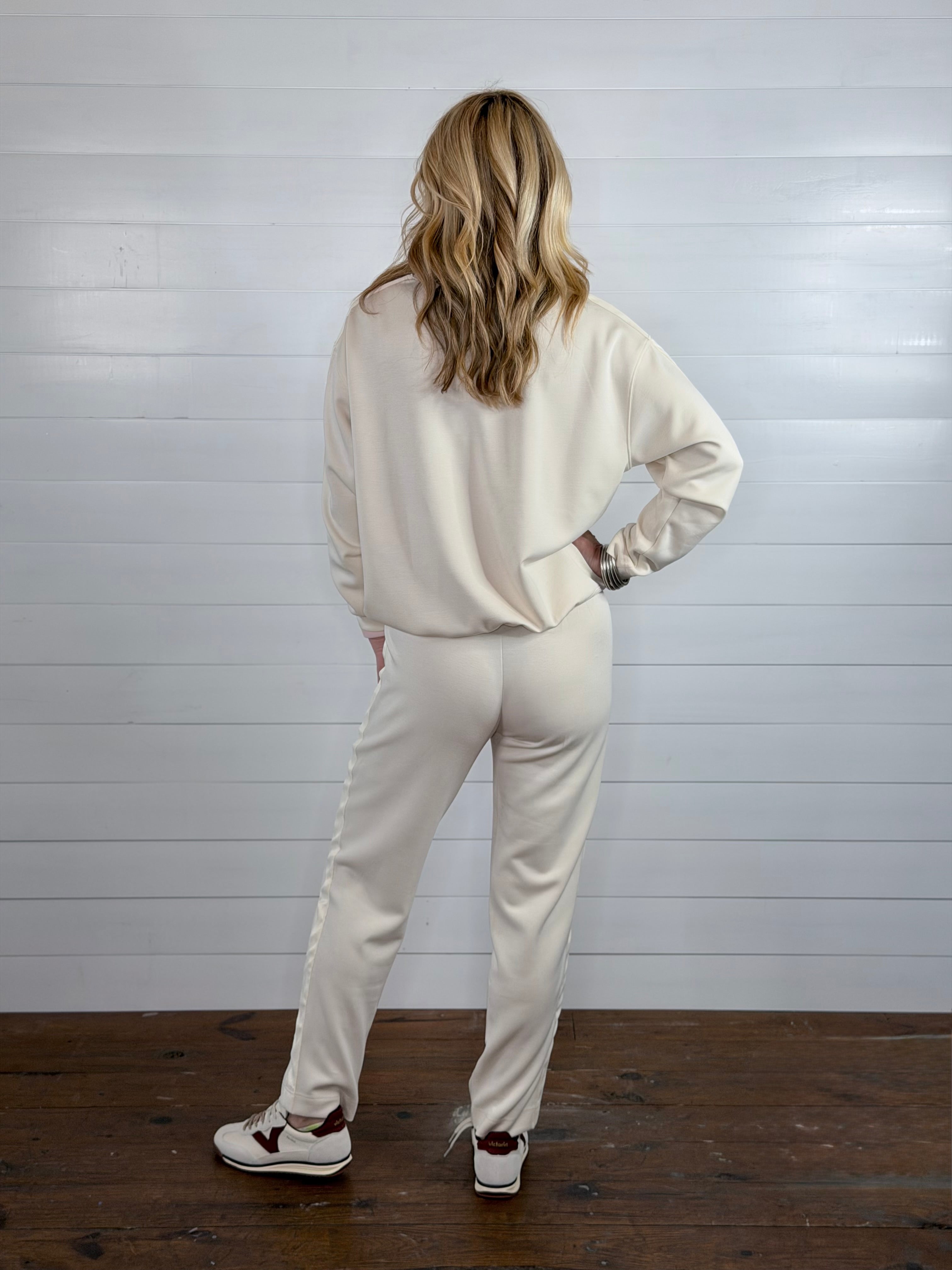 SATIN STRIPE JOGGER-CREAM