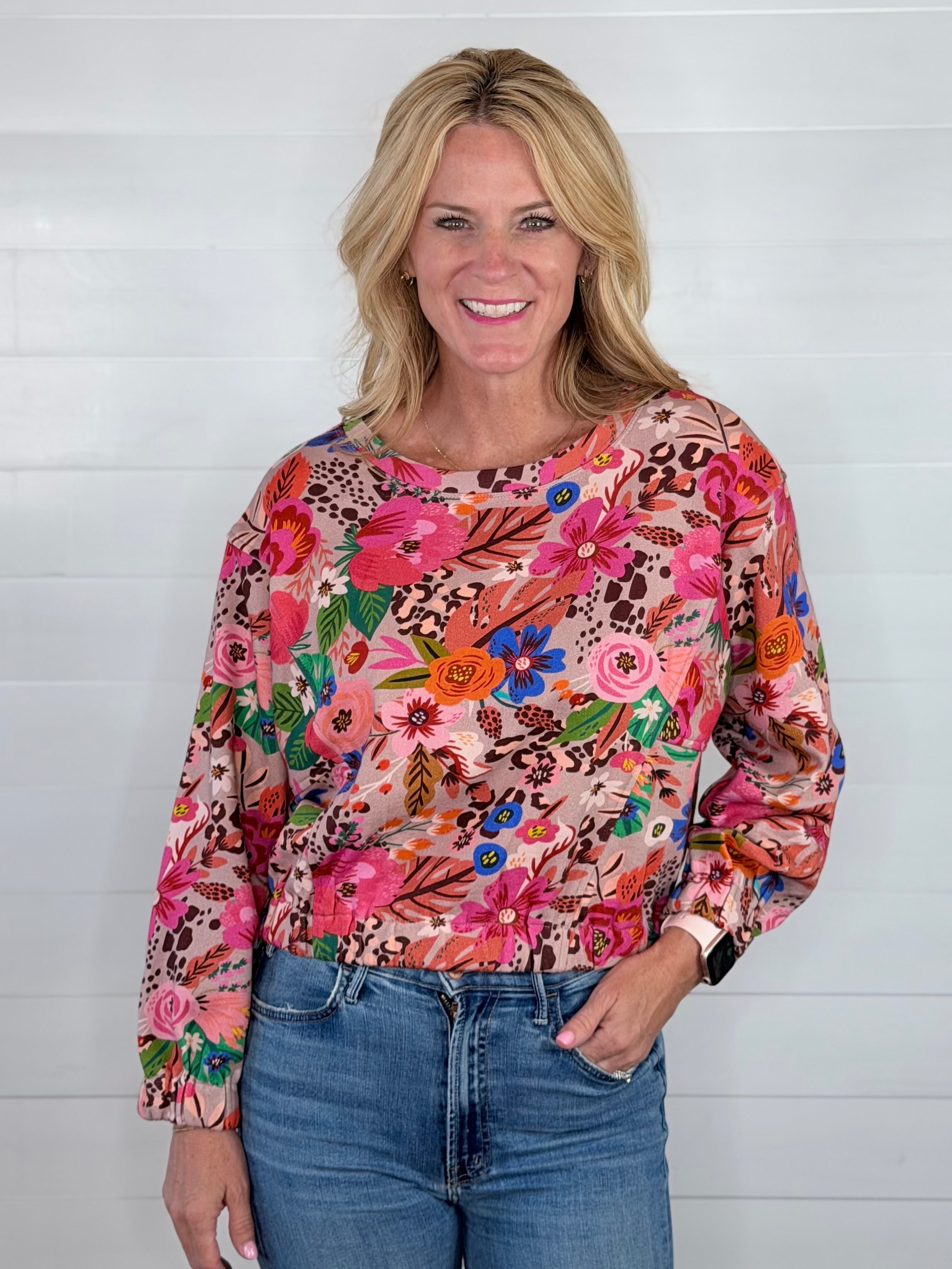CREW NECK SWEATSHIRT